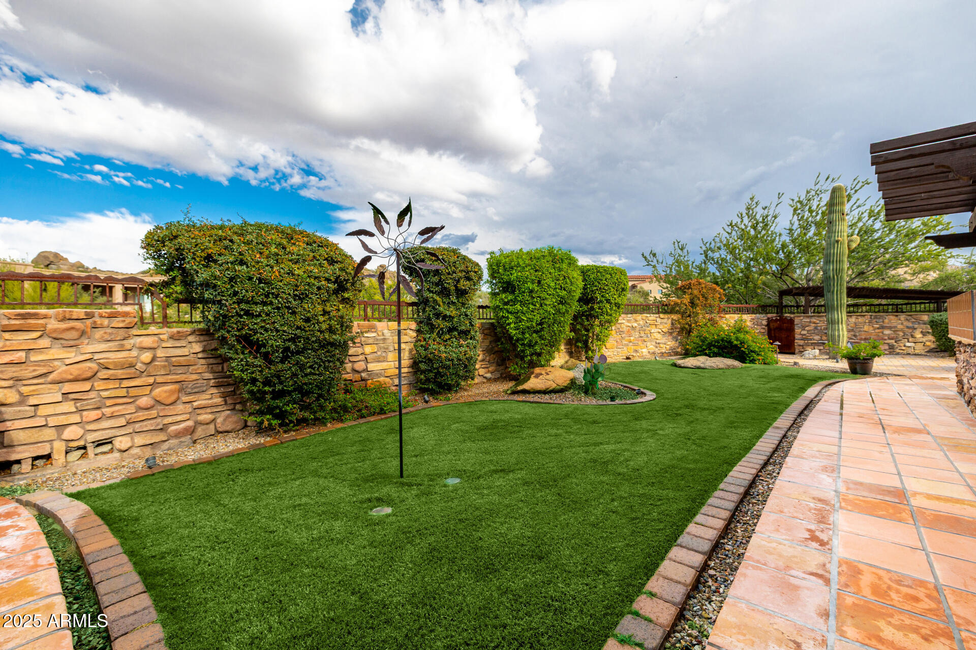 SONORAN CREST - Residential