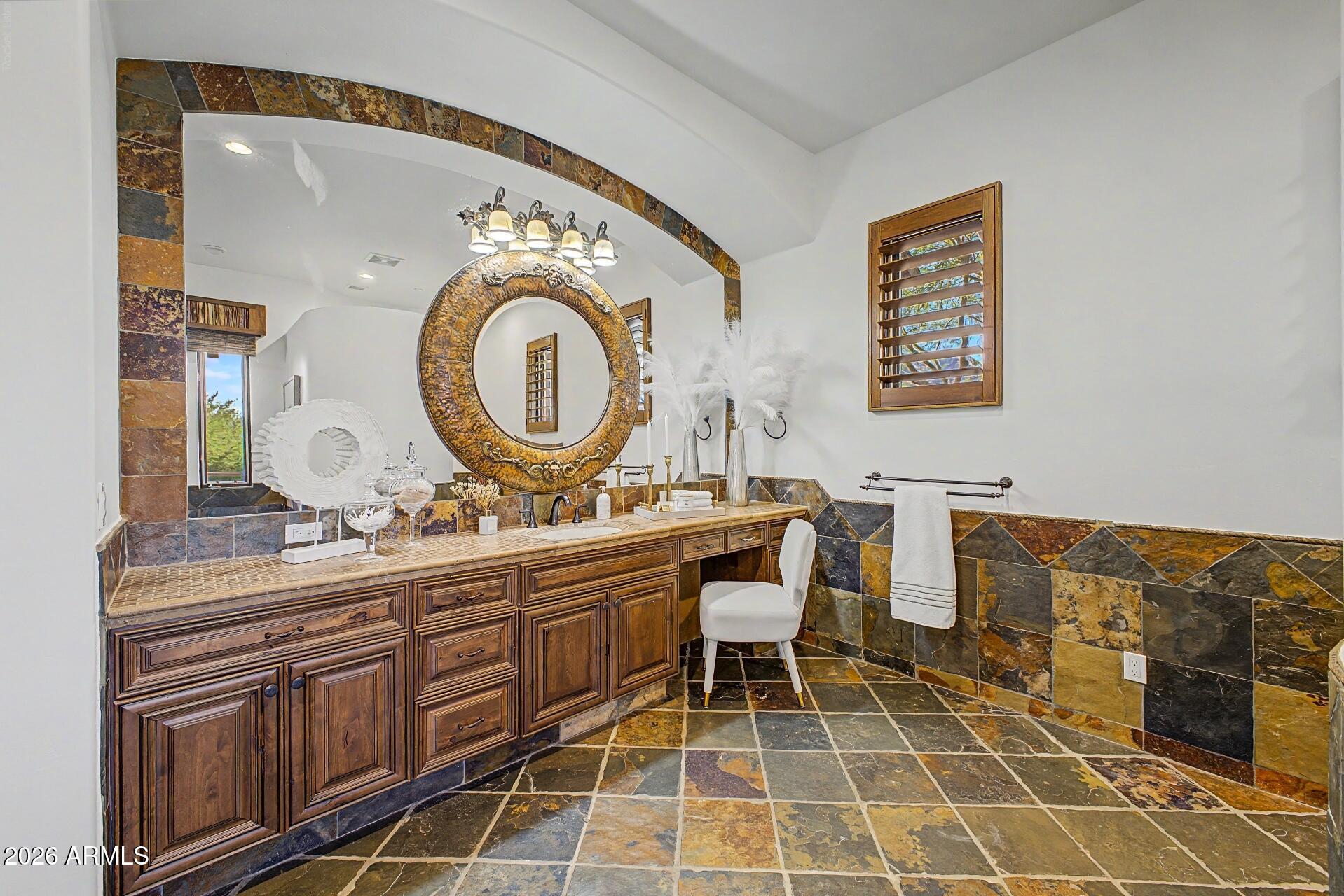 SONORAN CREST - Residential
