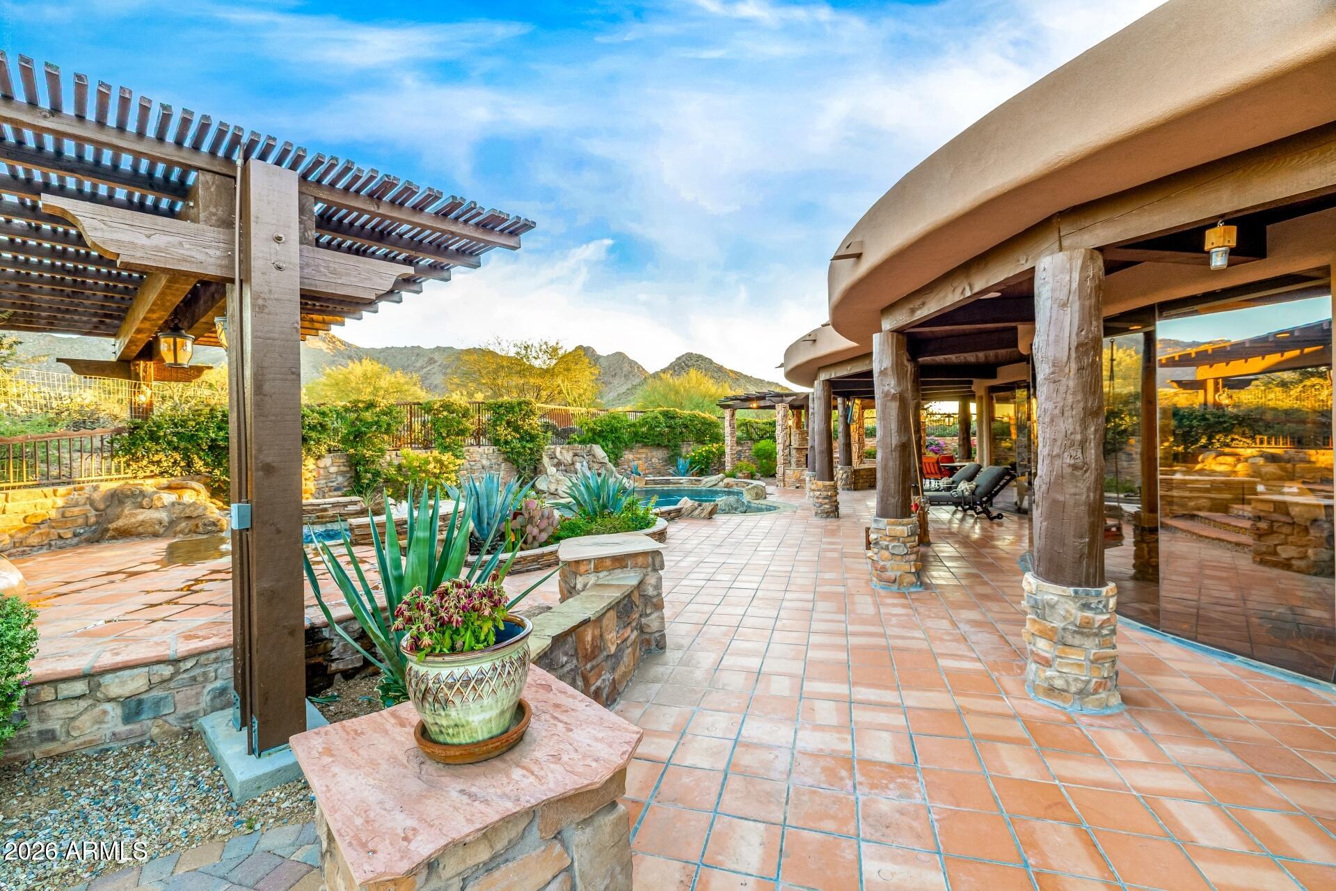 SONORAN CREST - Residential