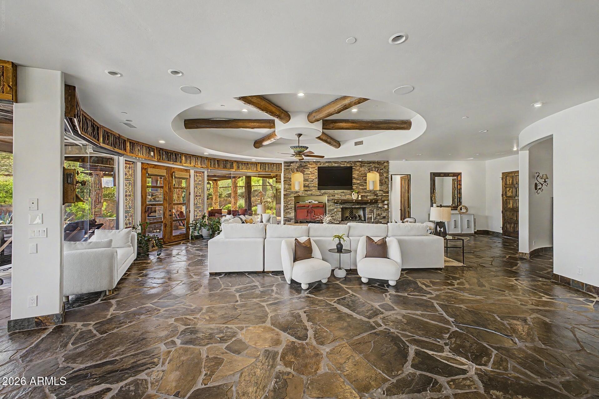 SONORAN CREST - Residential