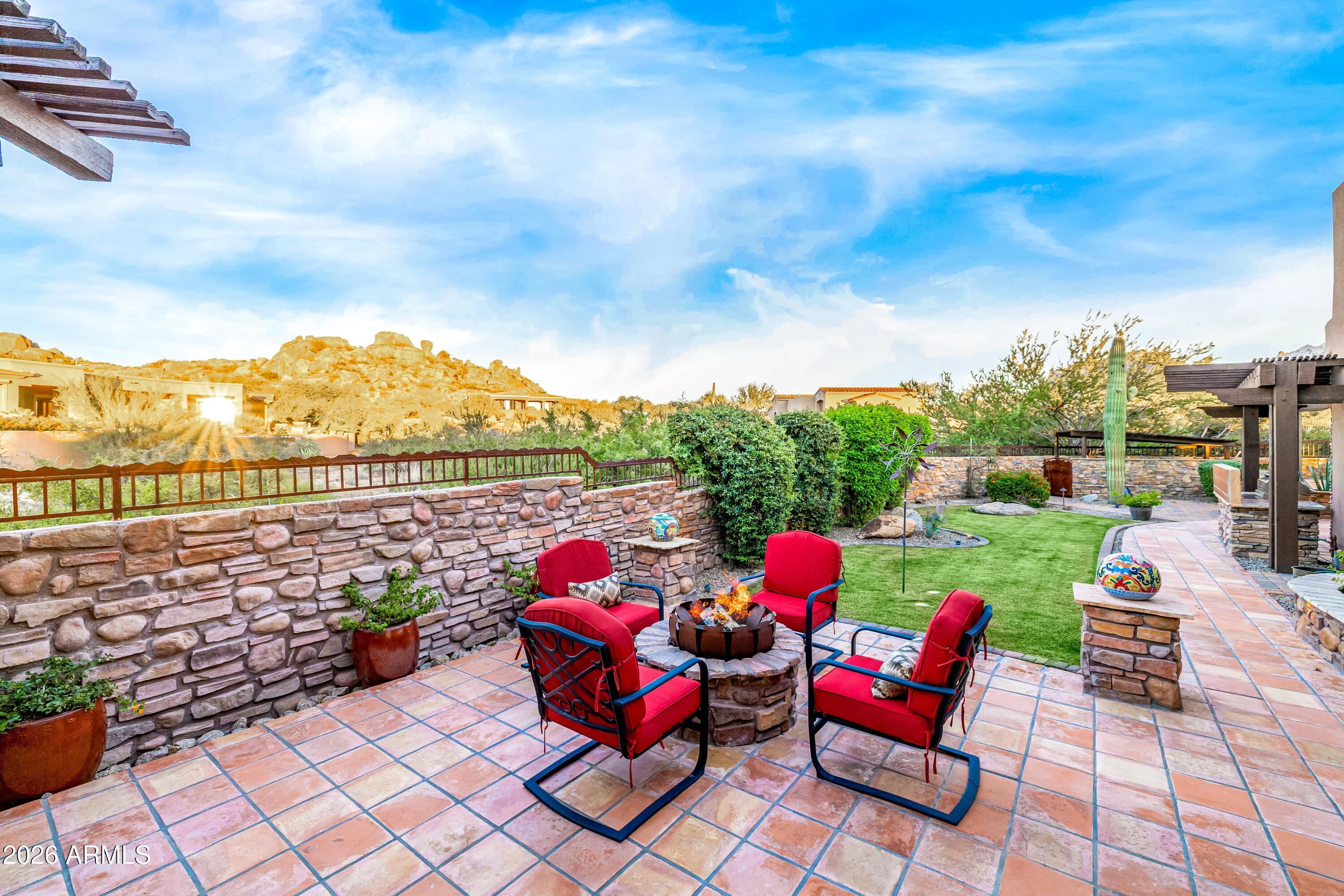 SONORAN CREST - Residential