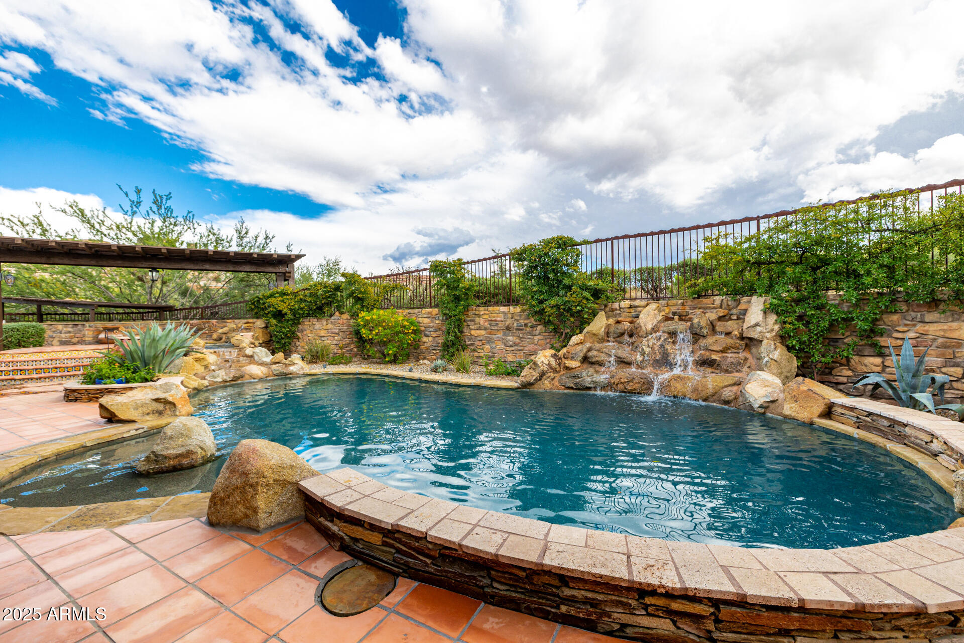 SONORAN CREST - Residential