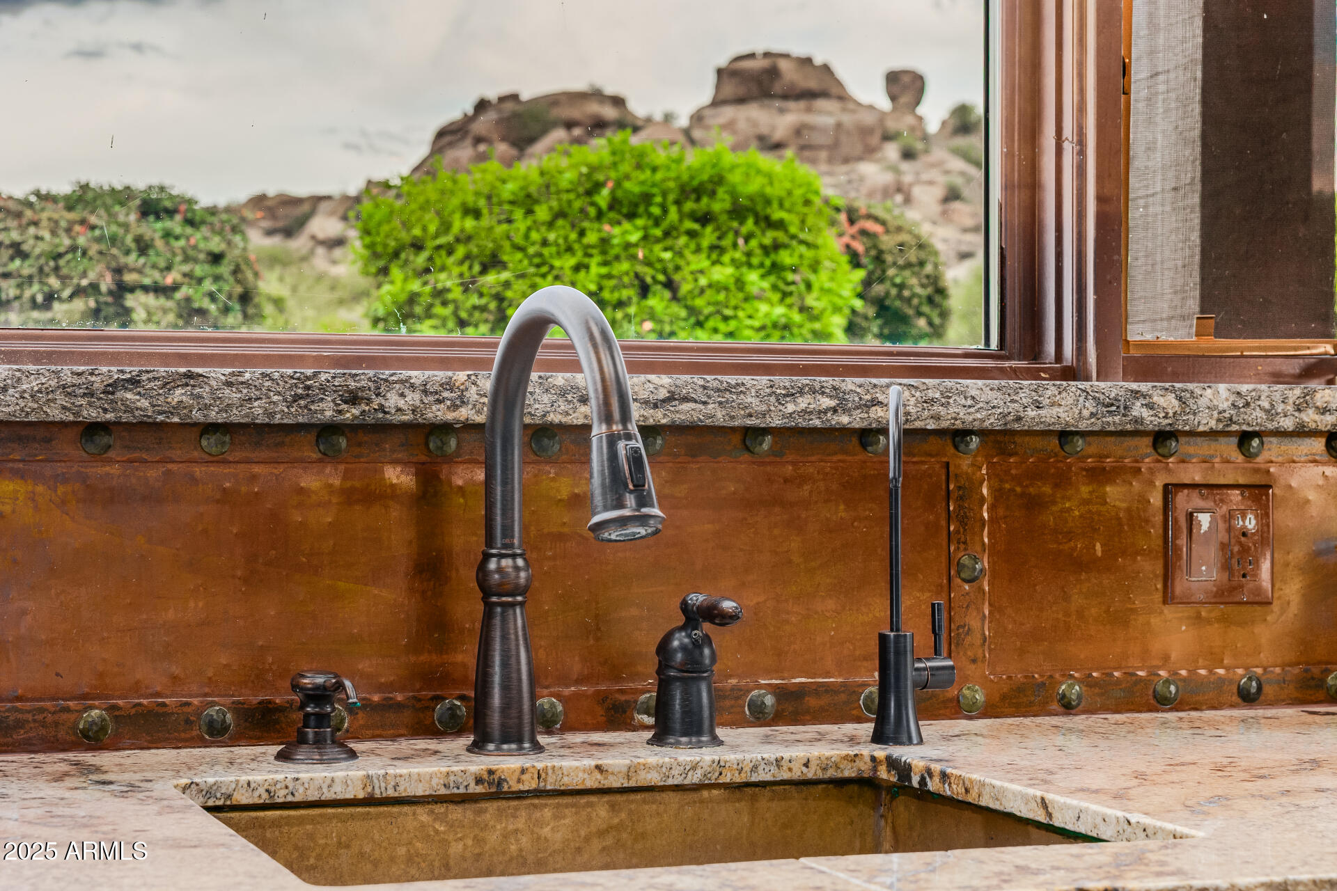 SONORAN CREST - Residential