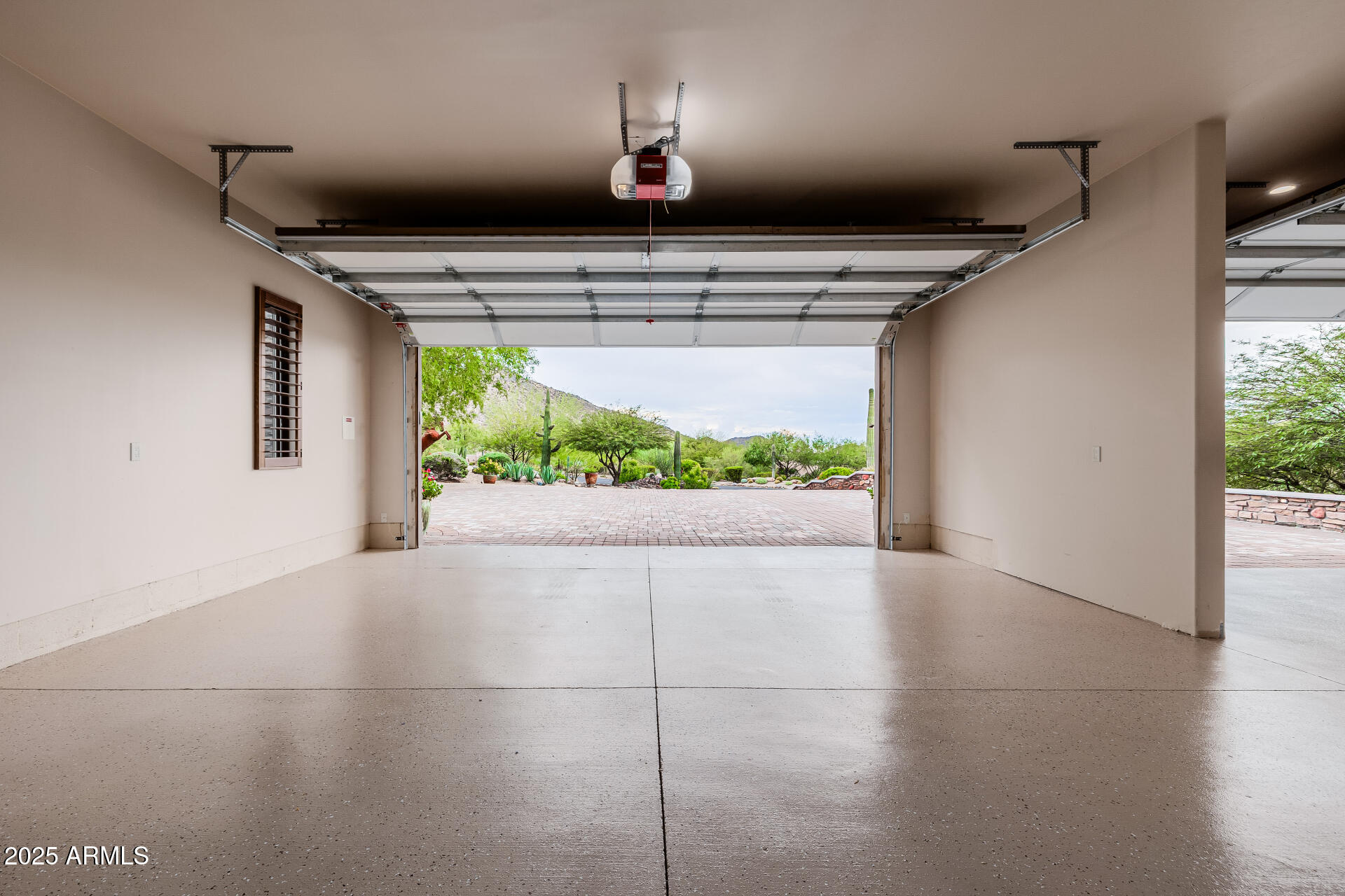SONORAN CREST - Residential