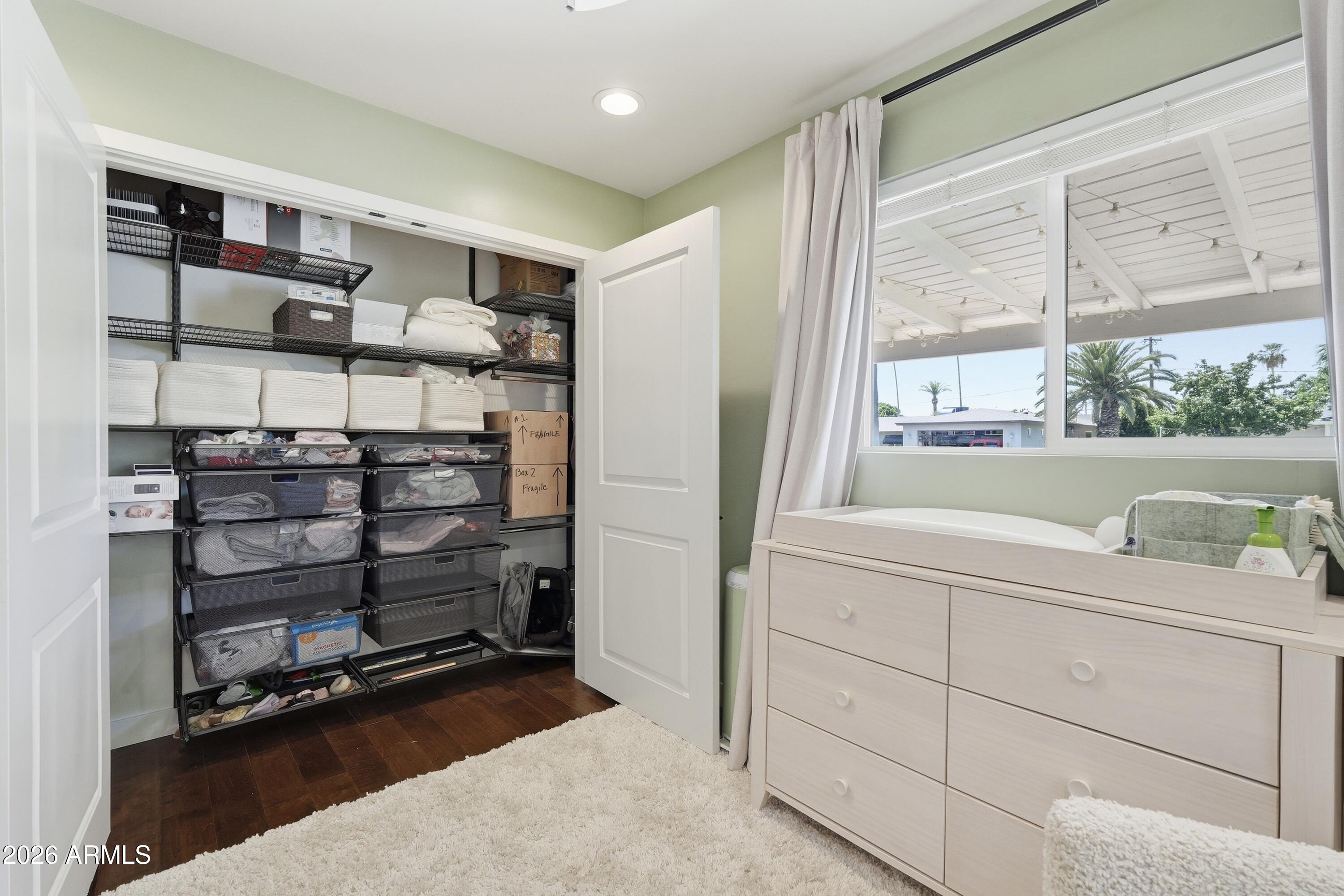 PALMS PARKWAY 1 - Residential