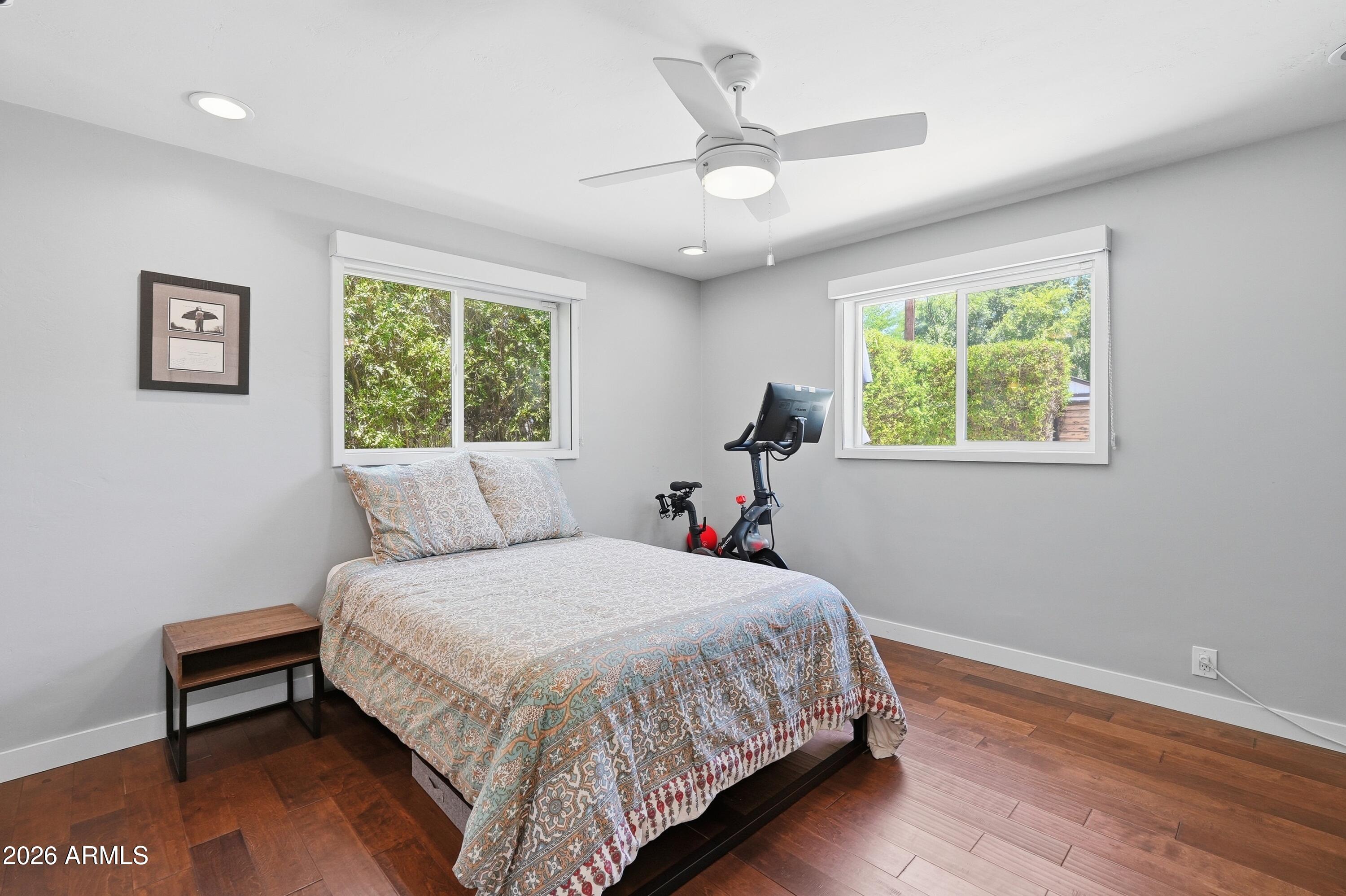 PALMS PARKWAY 1 - Residential
