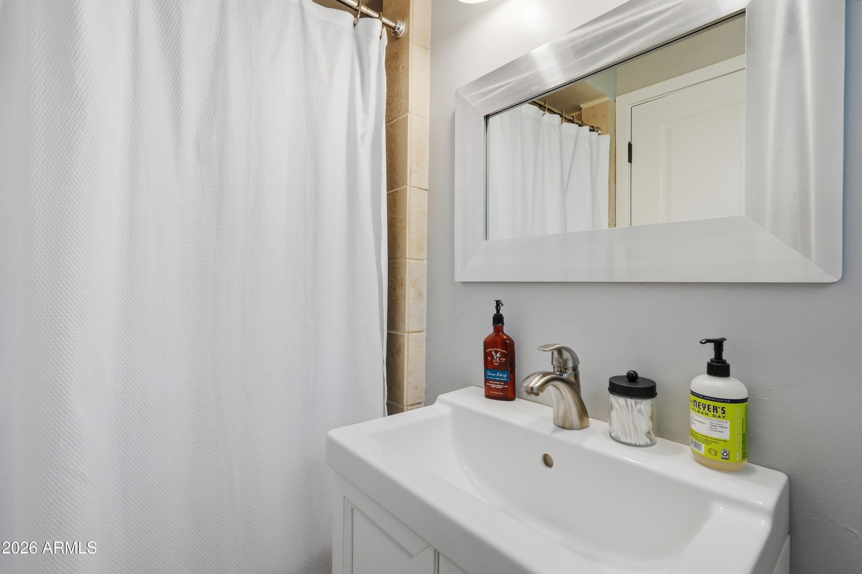 PALMS PARKWAY 1 - Residential