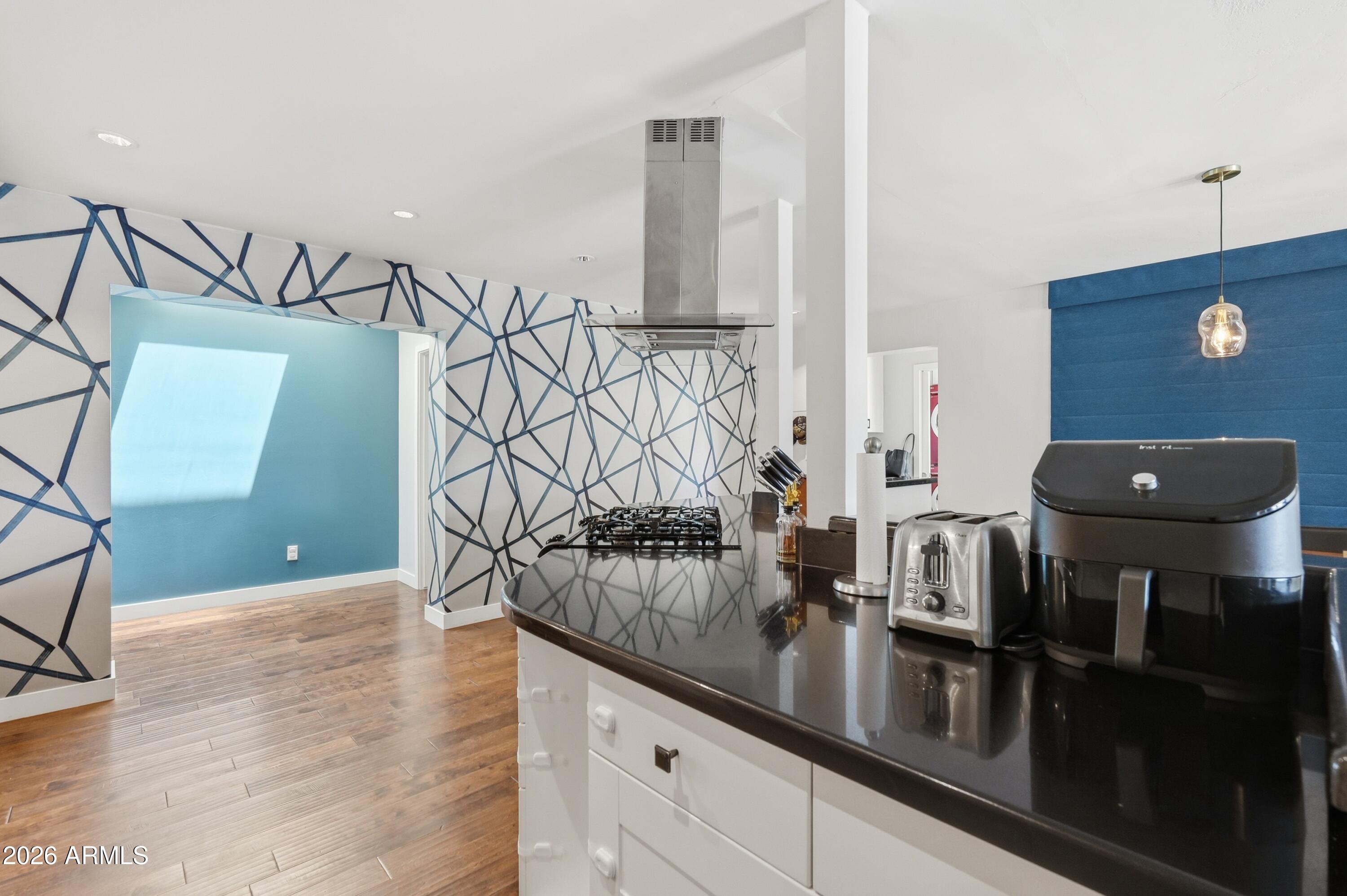PALMS PARKWAY 1 - Residential