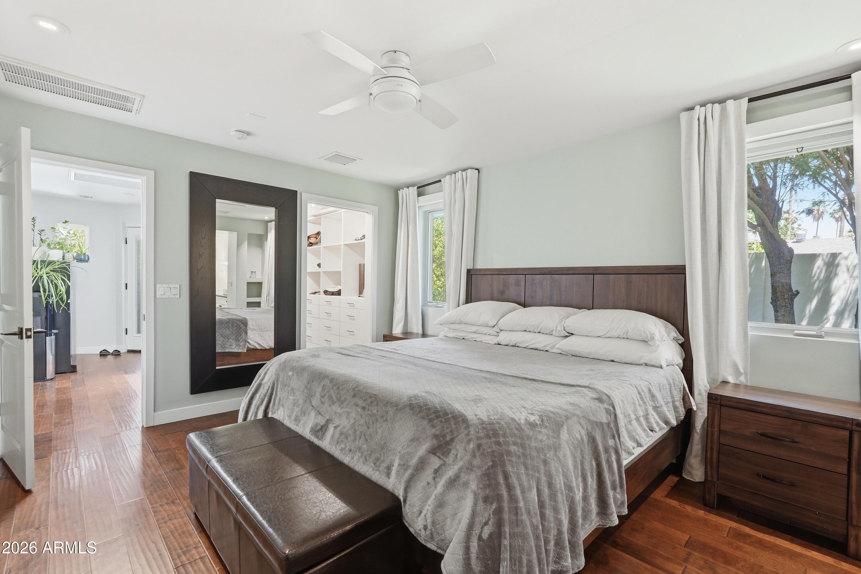 PALMS PARKWAY 1 - Residential