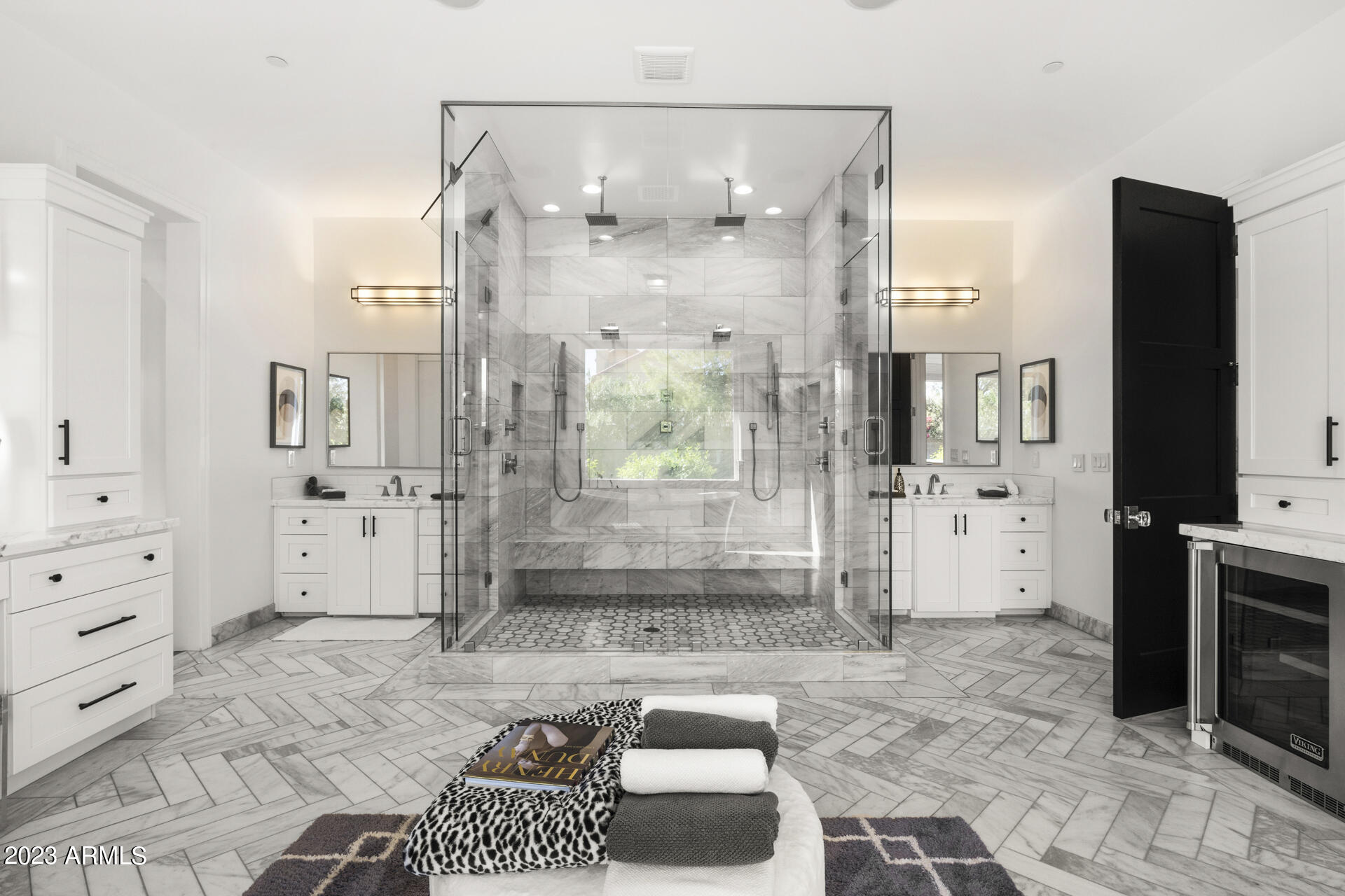 LAS SOMBRAS 2 - Residential