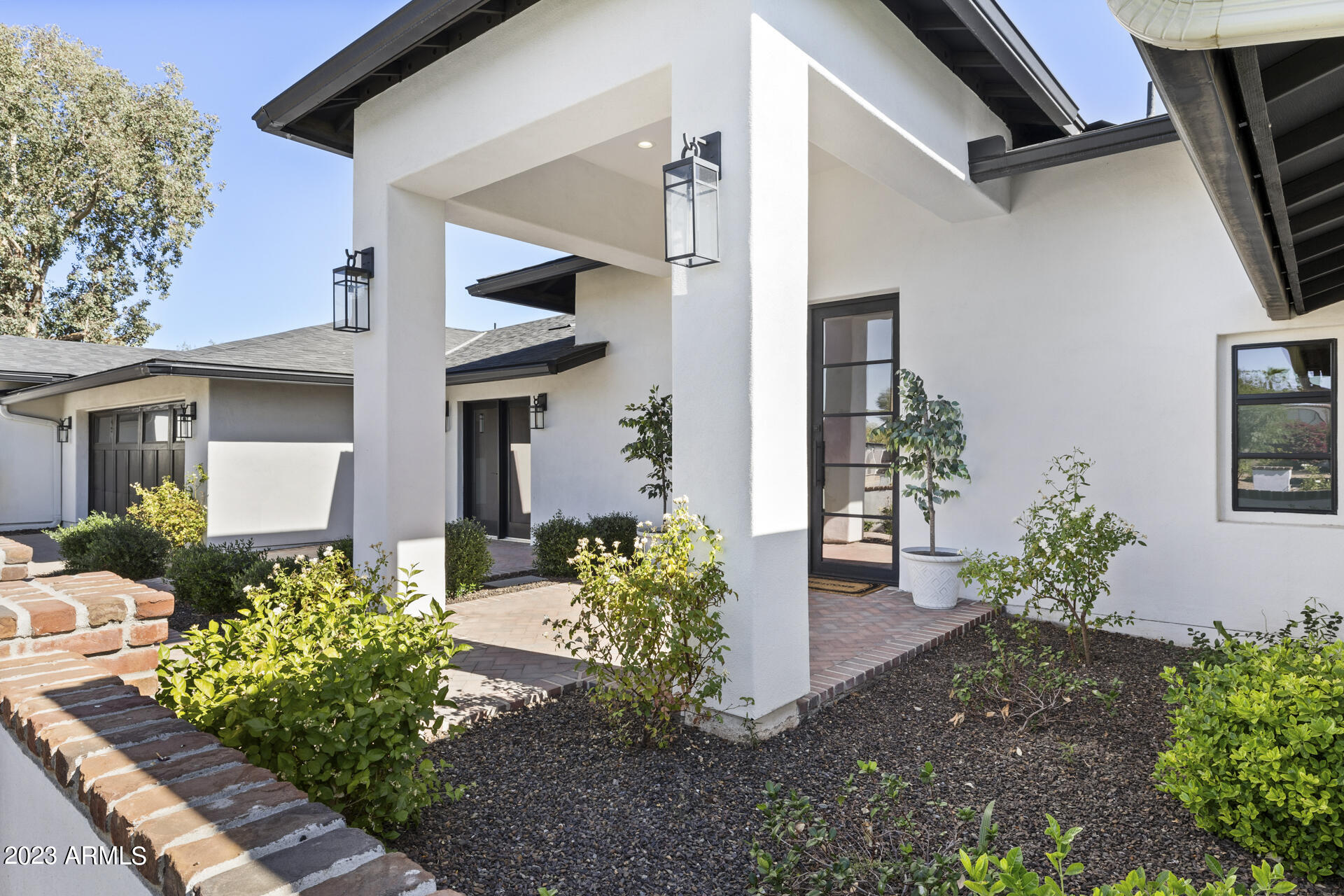 LAS SOMBRAS 2 - Residential