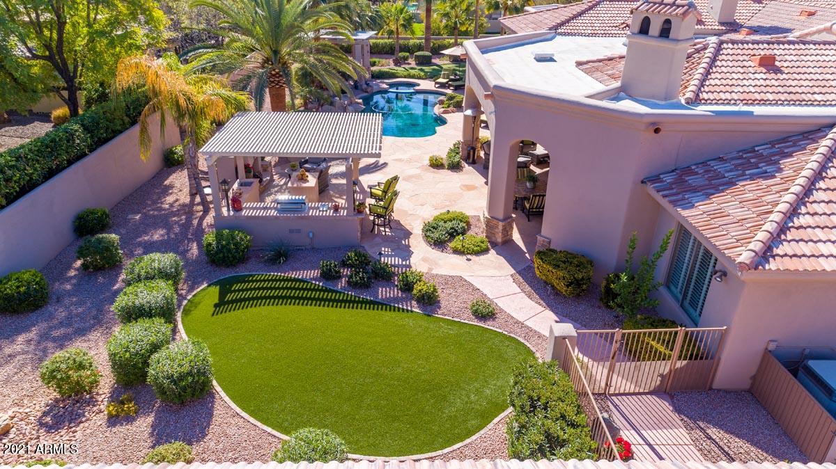 VISTA CAMELLO - Residential