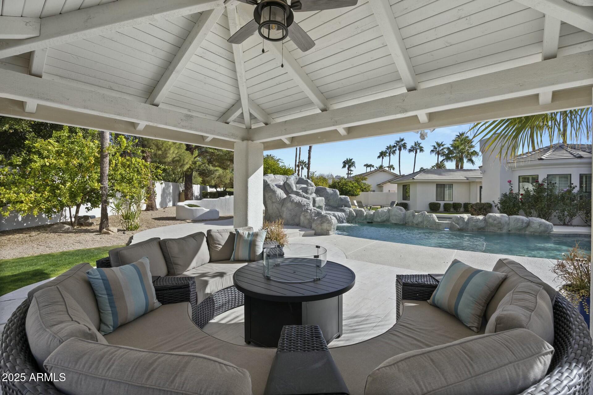 STONERIDGE MANOR 2 LOT 1-6 - Residential
