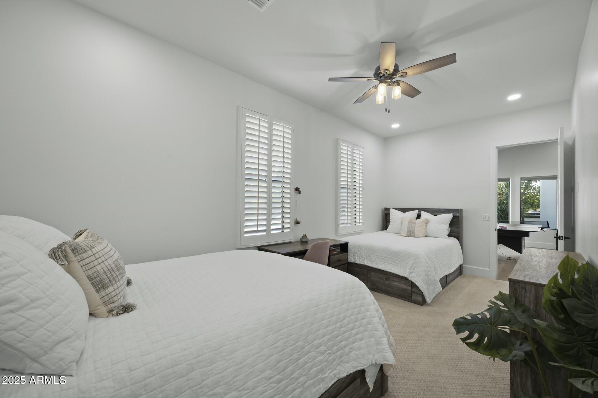 STONERIDGE MANOR 2 LOT 1-6 - Residential