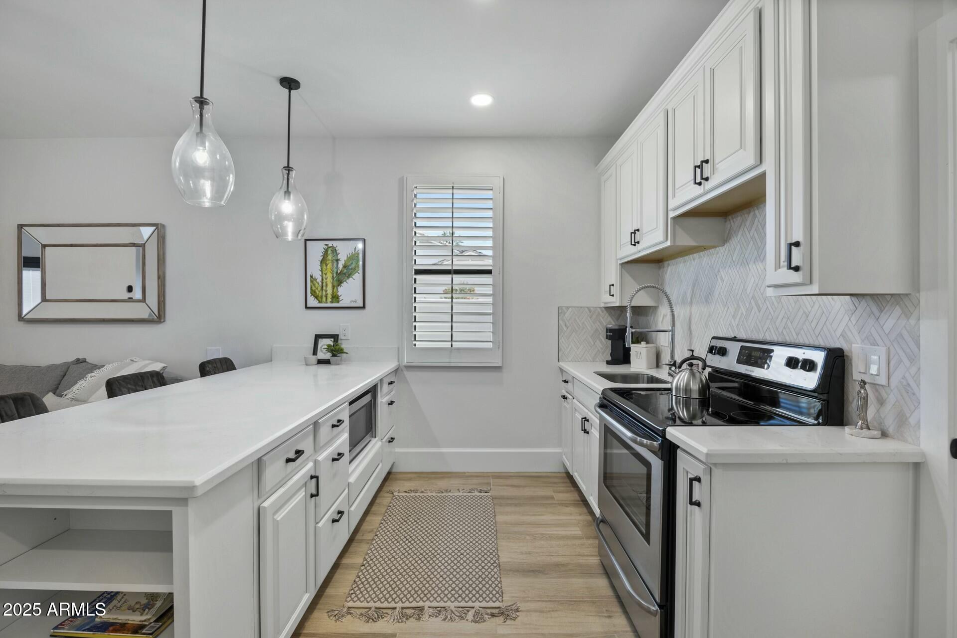 STONERIDGE MANOR 2 LOT 1-6 - Residential
