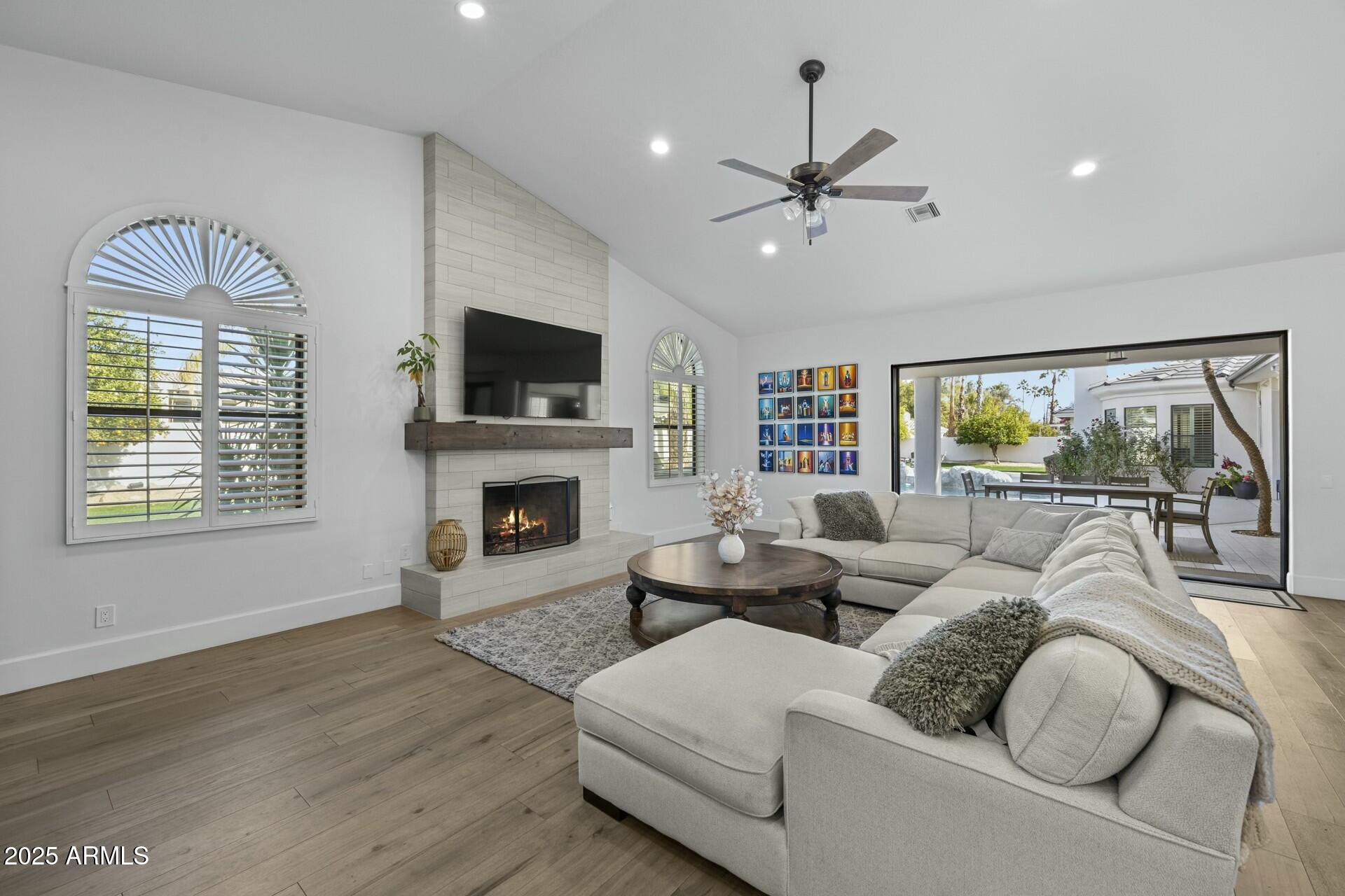 STONERIDGE MANOR 2 LOT 1-6 - Residential