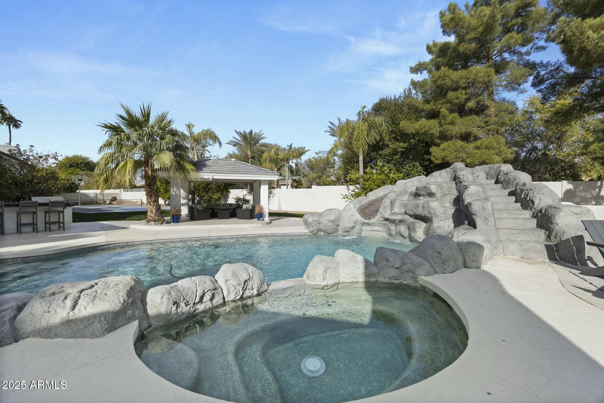 STONERIDGE MANOR 2 LOT 1-6 - Residential