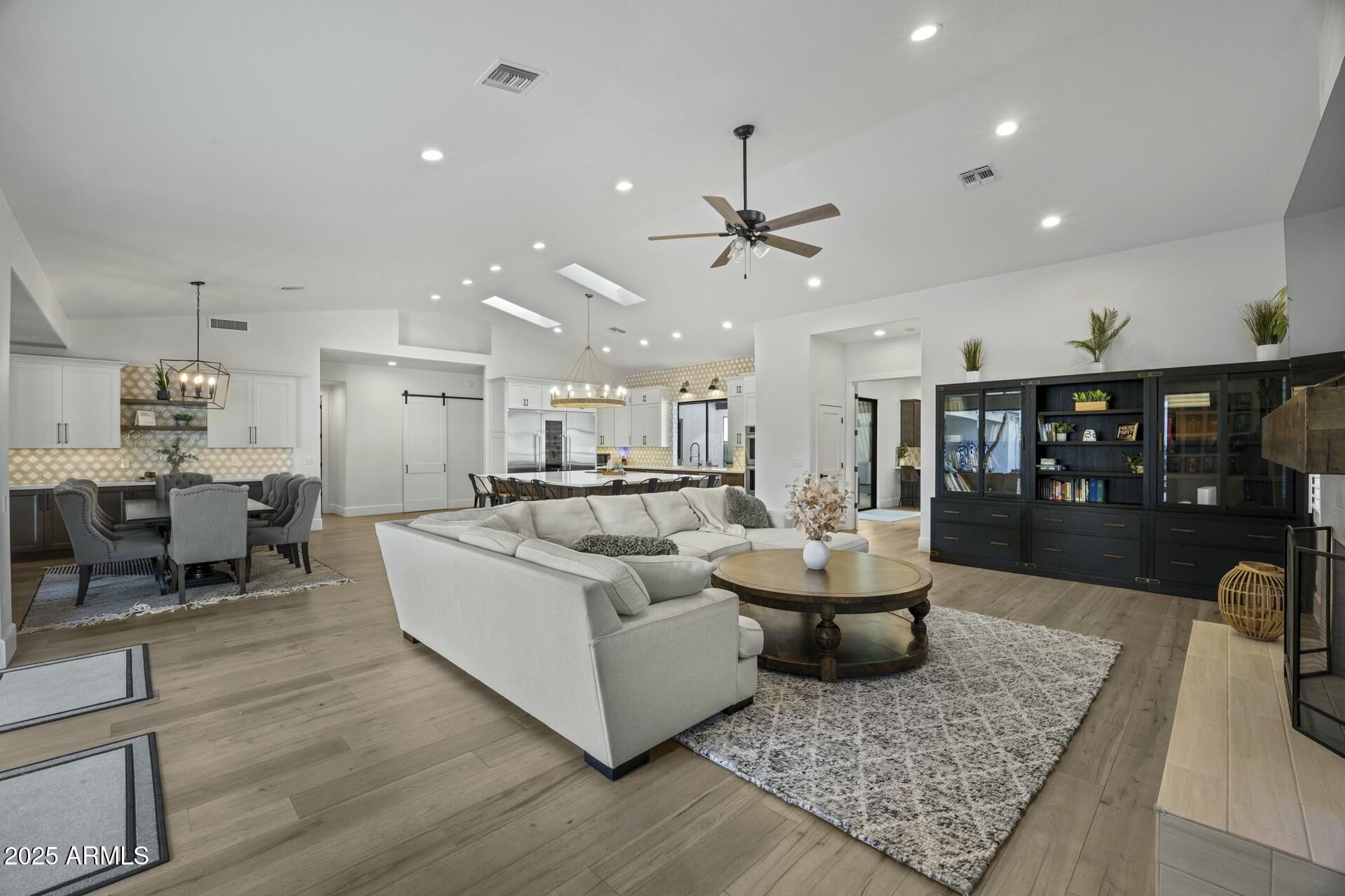 STONERIDGE MANOR 2 LOT 1-6 - Residential