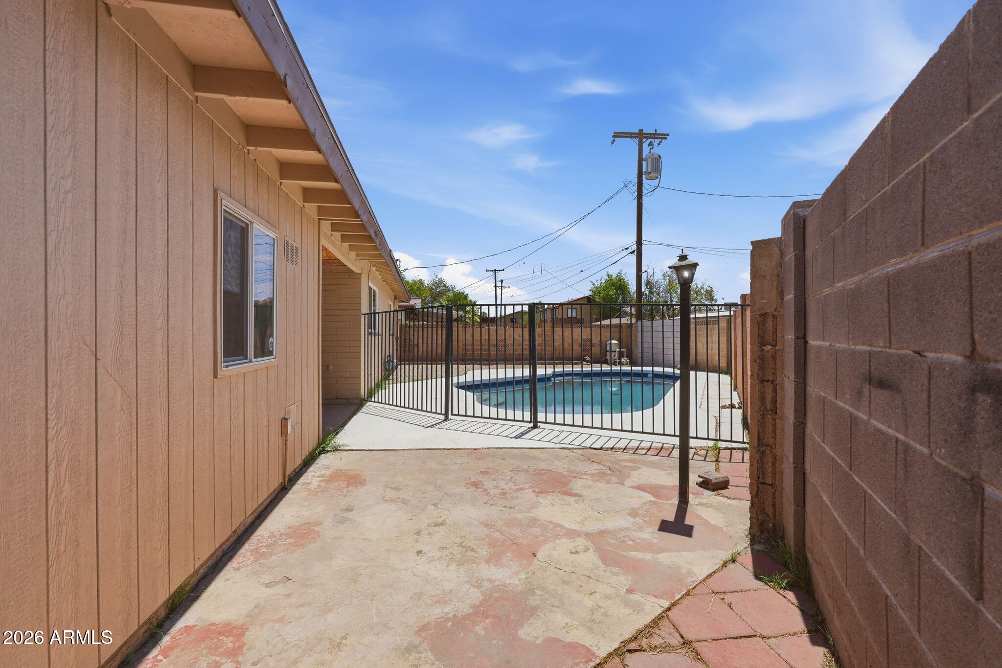 WILSHIRE MANOR UNIT 2 - Residential