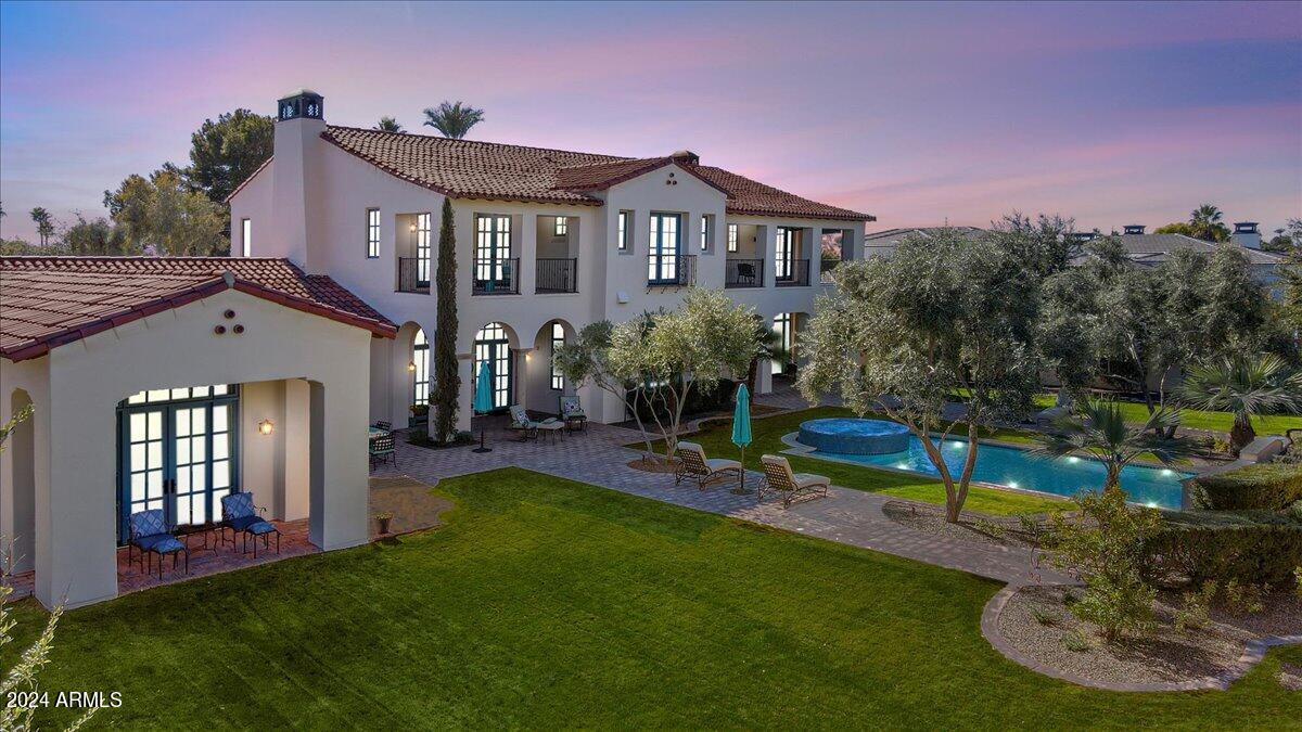 HACIENDA ALLENADA - Residential