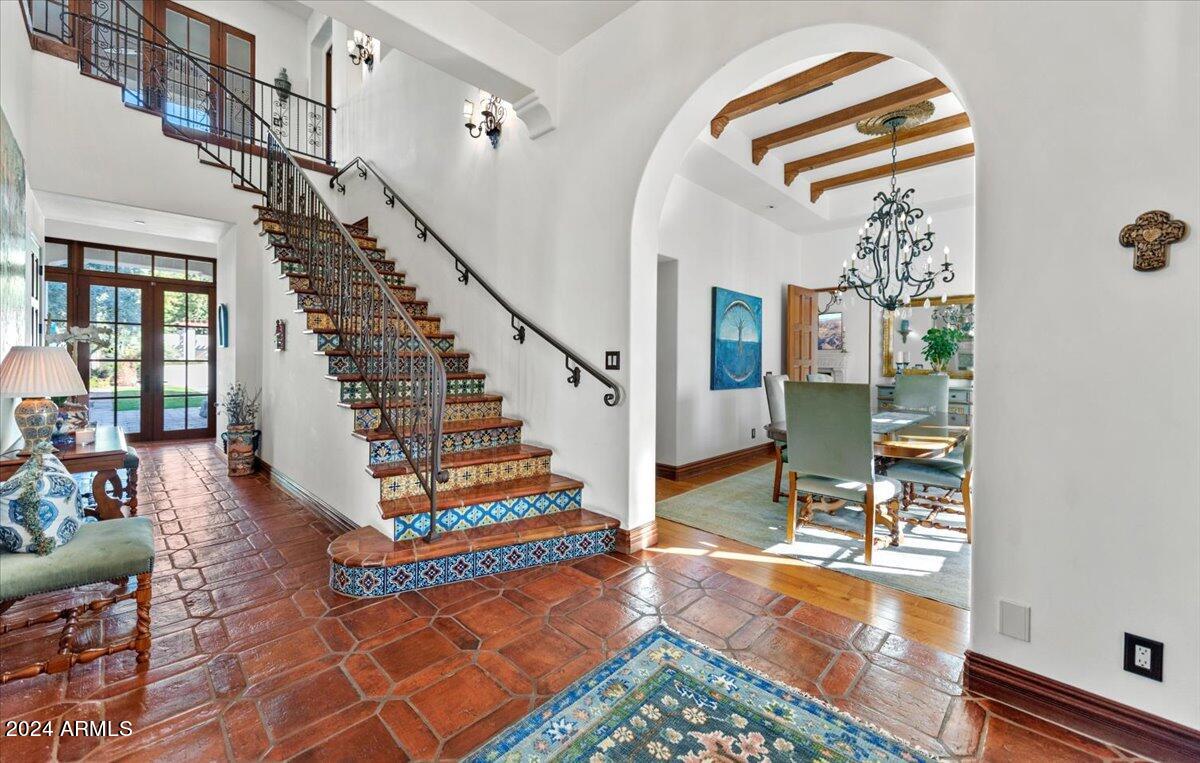 HACIENDA ALLENADA - Residential