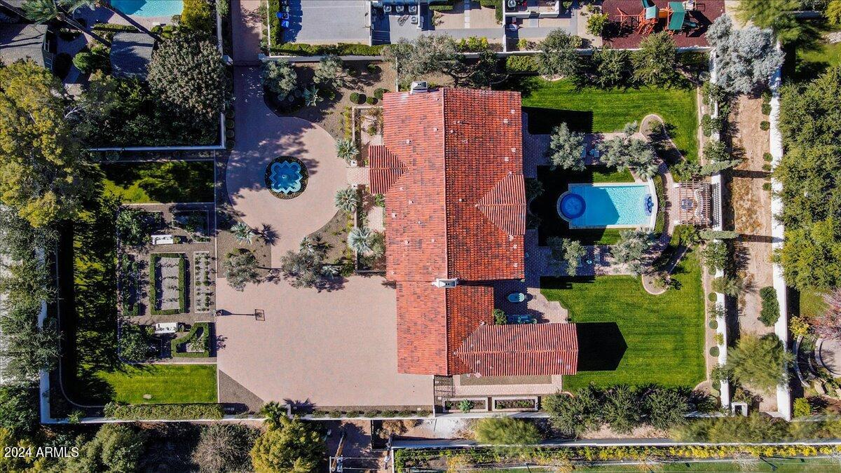 HACIENDA ALLENADA - Residential