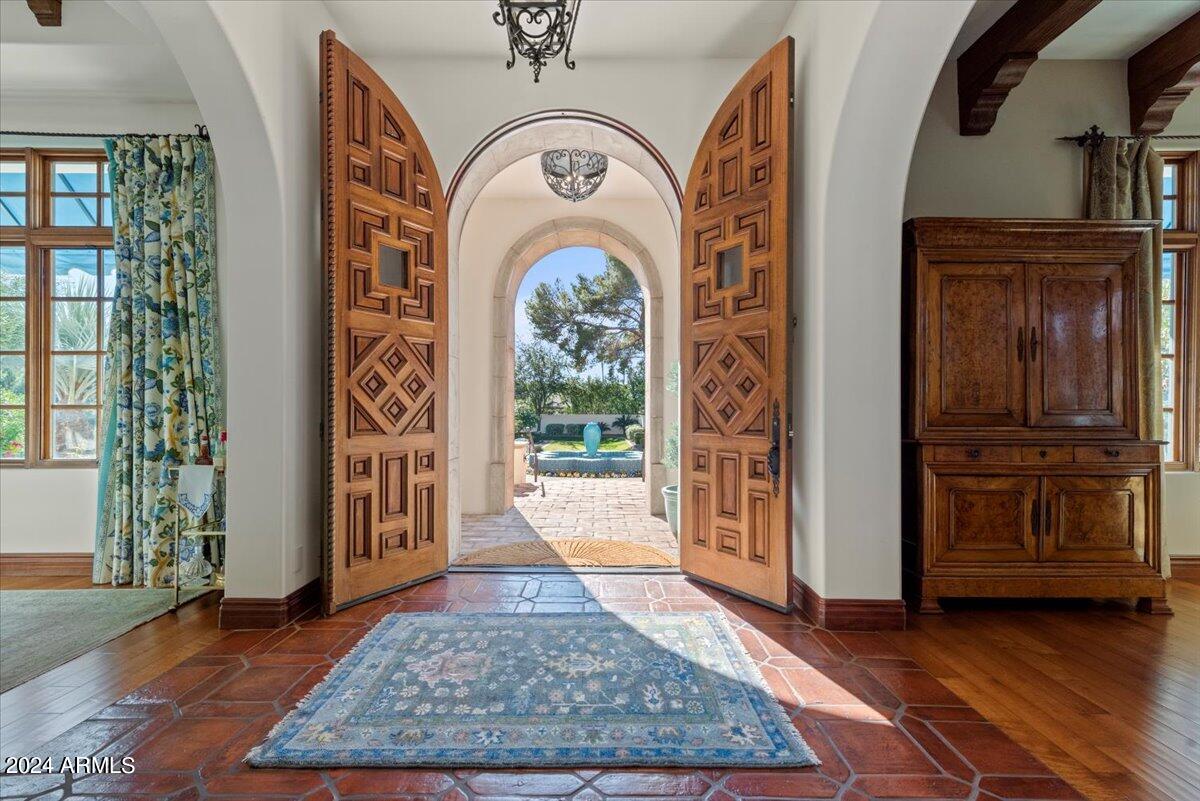 HACIENDA ALLENADA - Residential