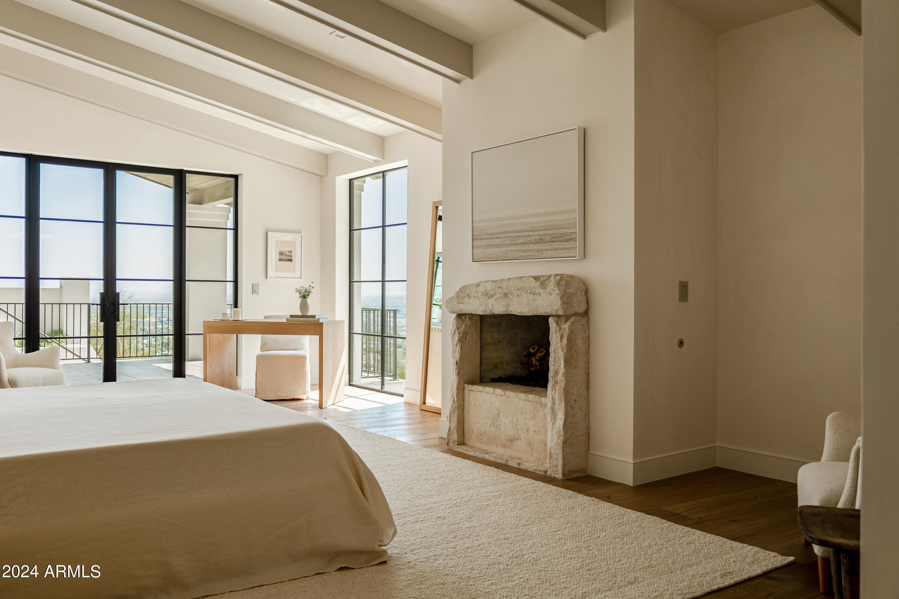 ROLLING HILLS HEIGHTS - Residential