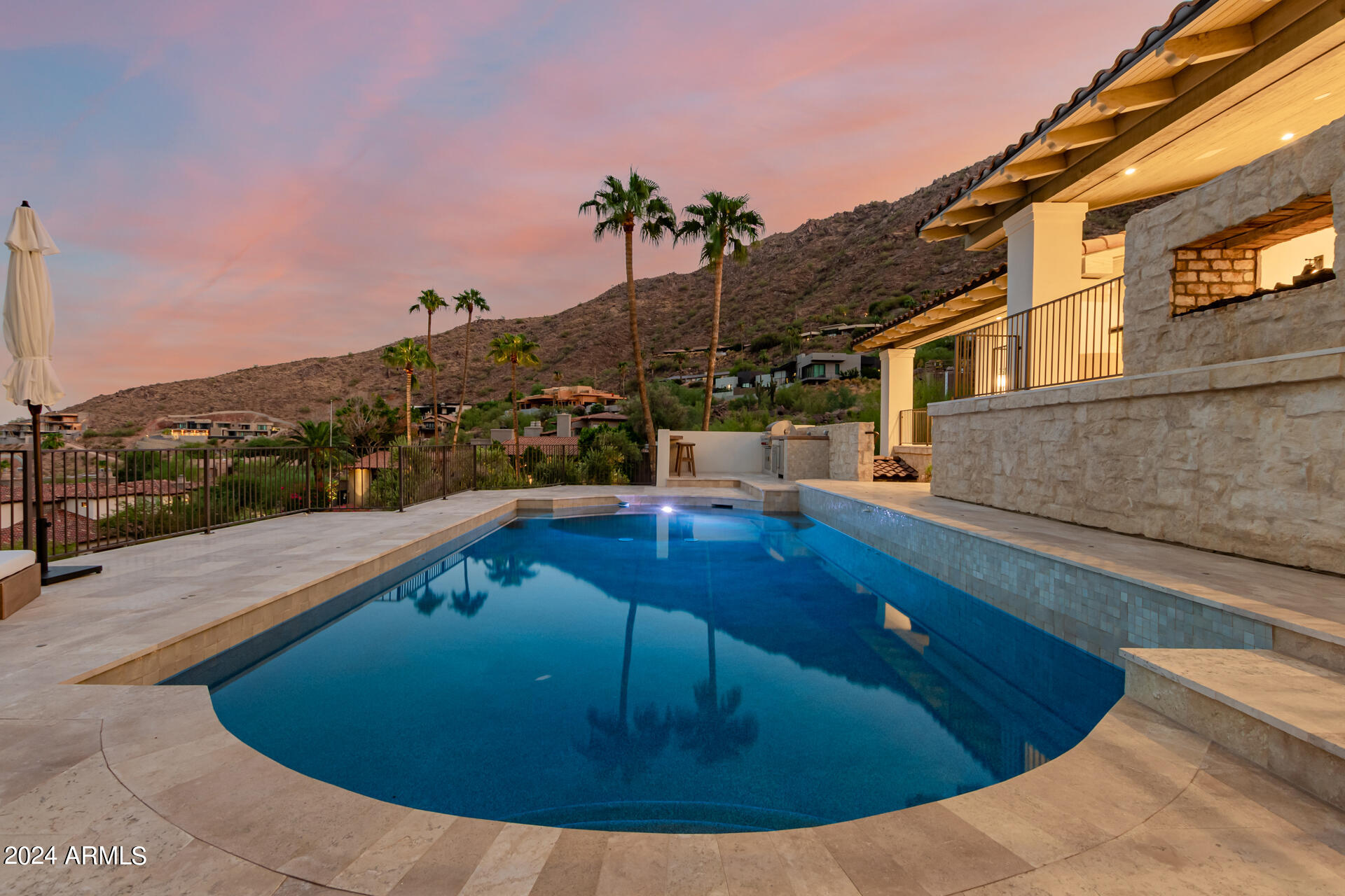 ROLLING HILLS HEIGHTS - Residential