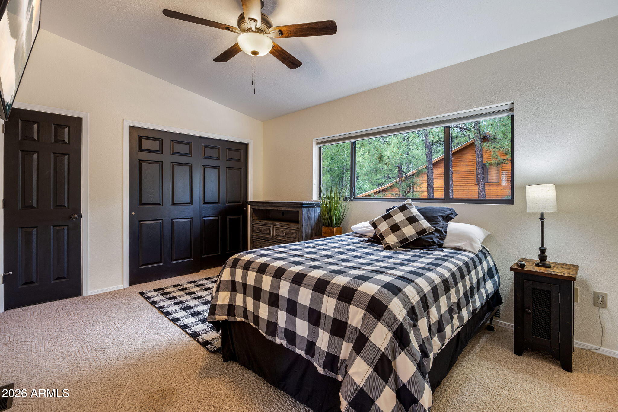 PINETOP LAKES PLAZA UNIT 1 - Residential