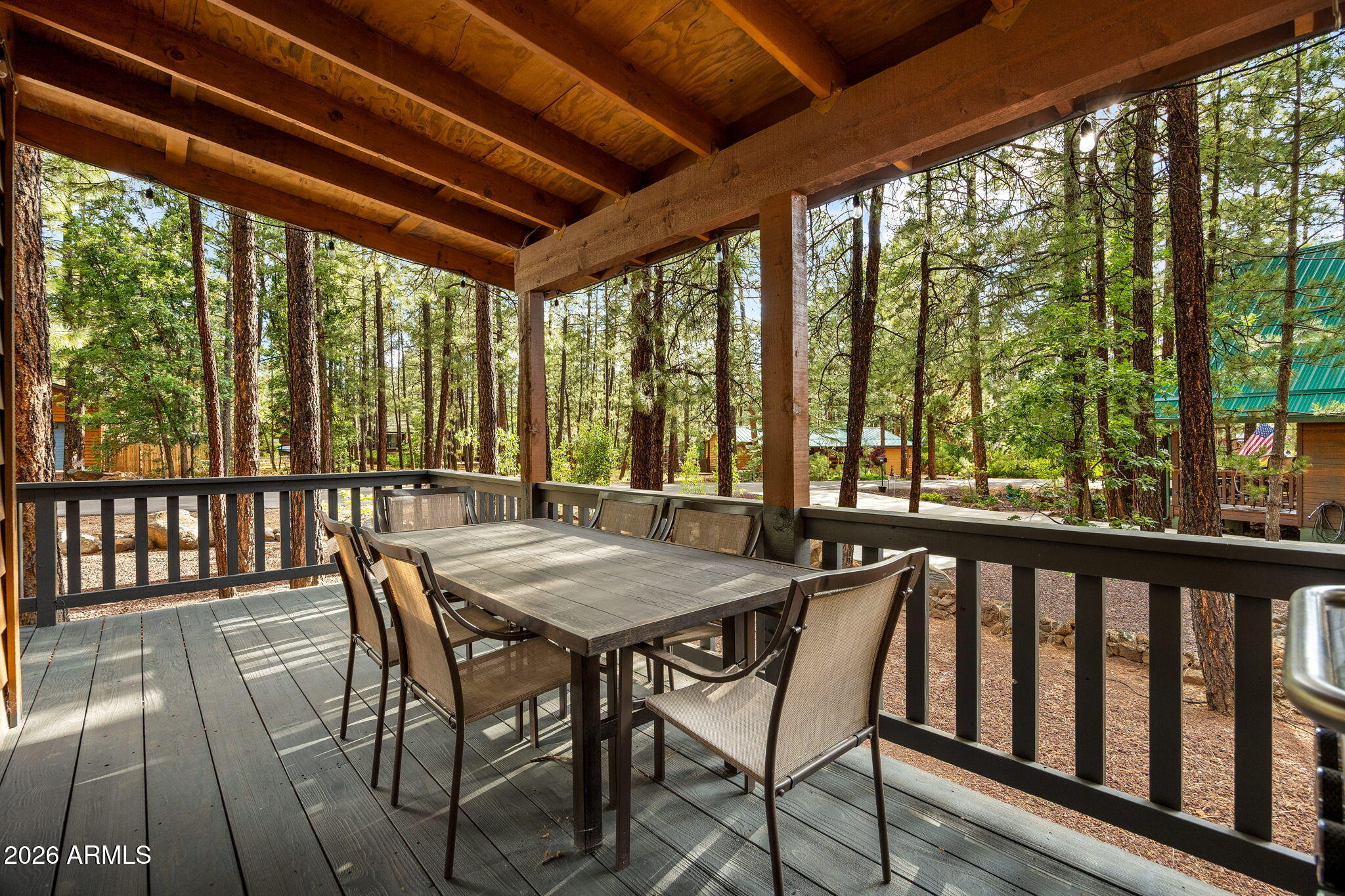 PINETOP LAKES PLAZA UNIT 1 - Residential
