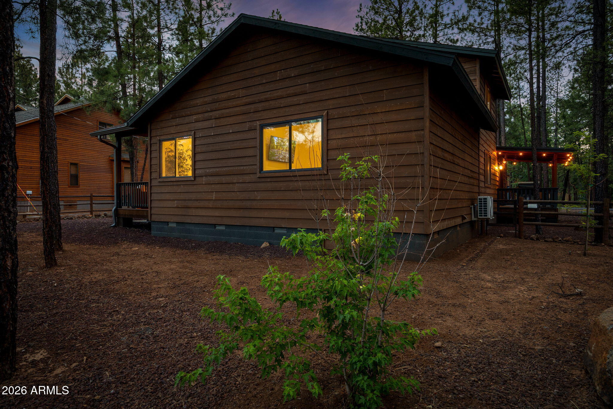 PINETOP LAKES PLAZA UNIT 1 - Residential