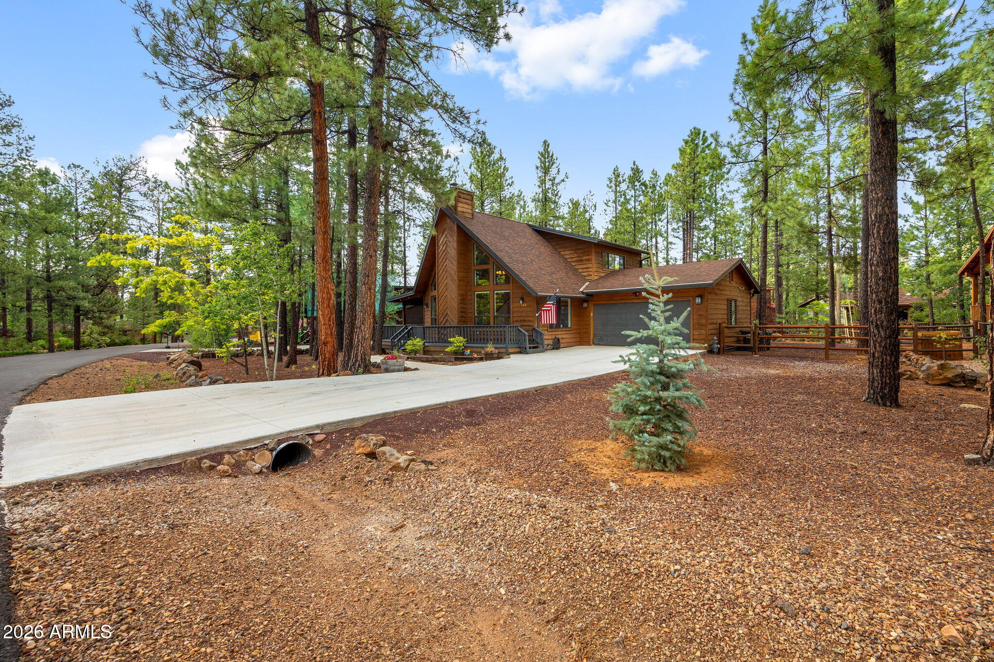 PINETOP LAKES PLAZA UNIT 1 - Residential