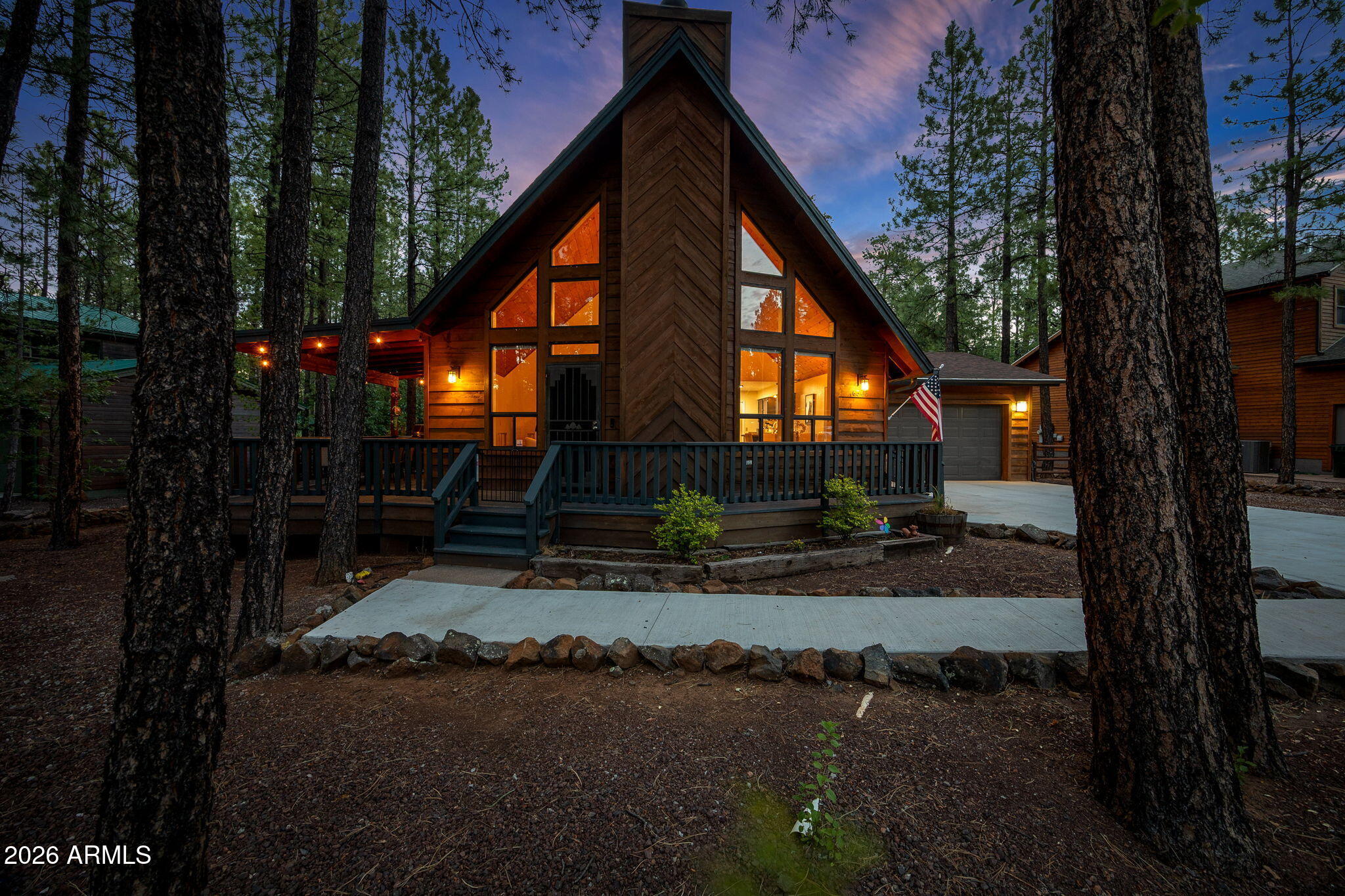 PINETOP LAKES PLAZA UNIT 1 - Residential