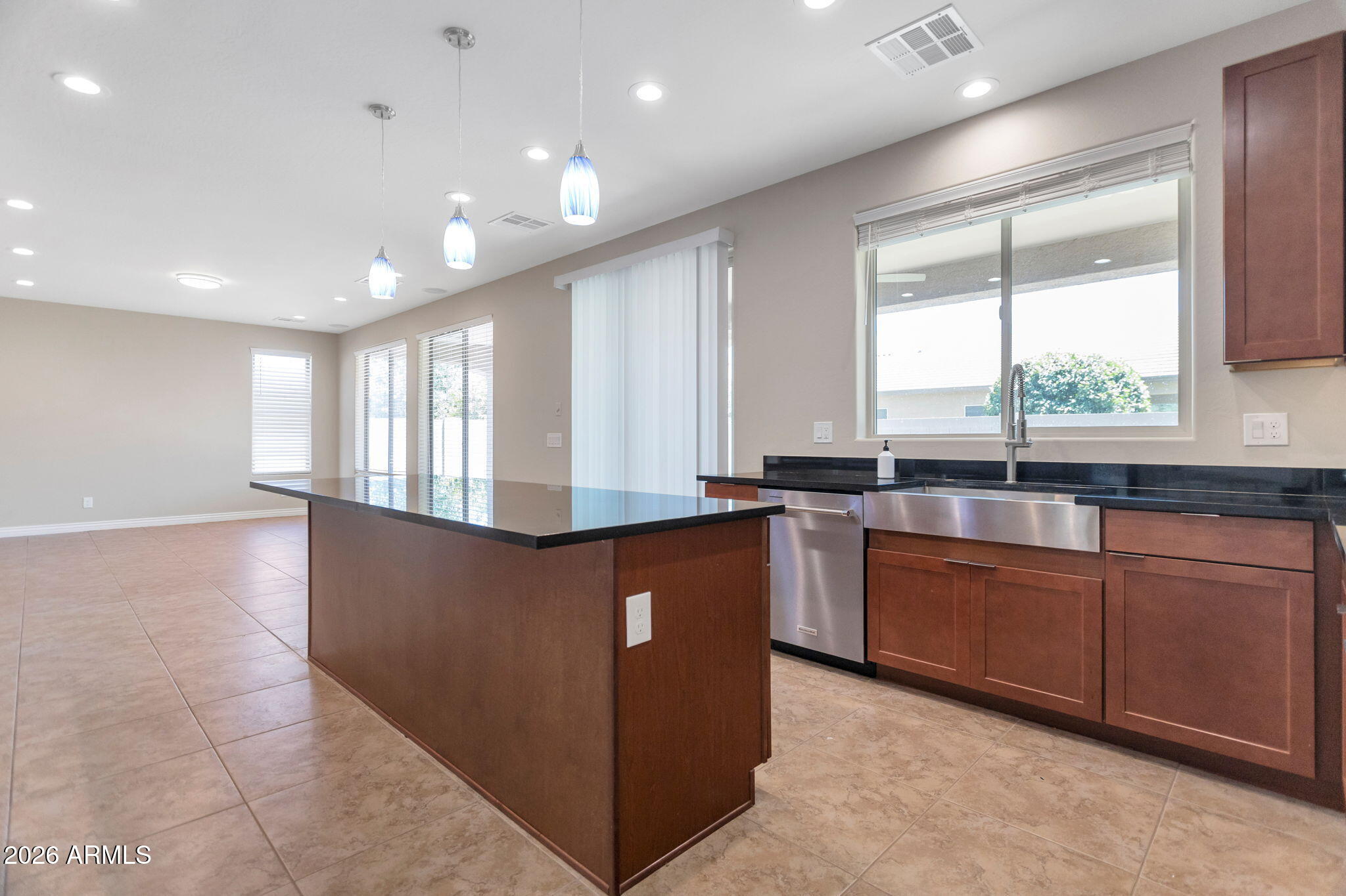 CROSSRIVER UNIT 7 - Residential