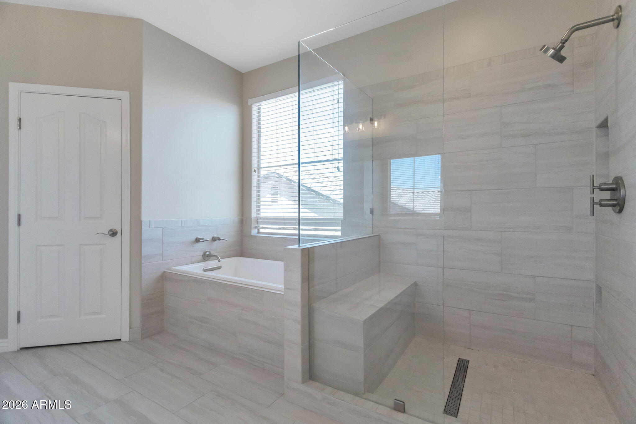CROSSRIVER UNIT 7 - Residential
