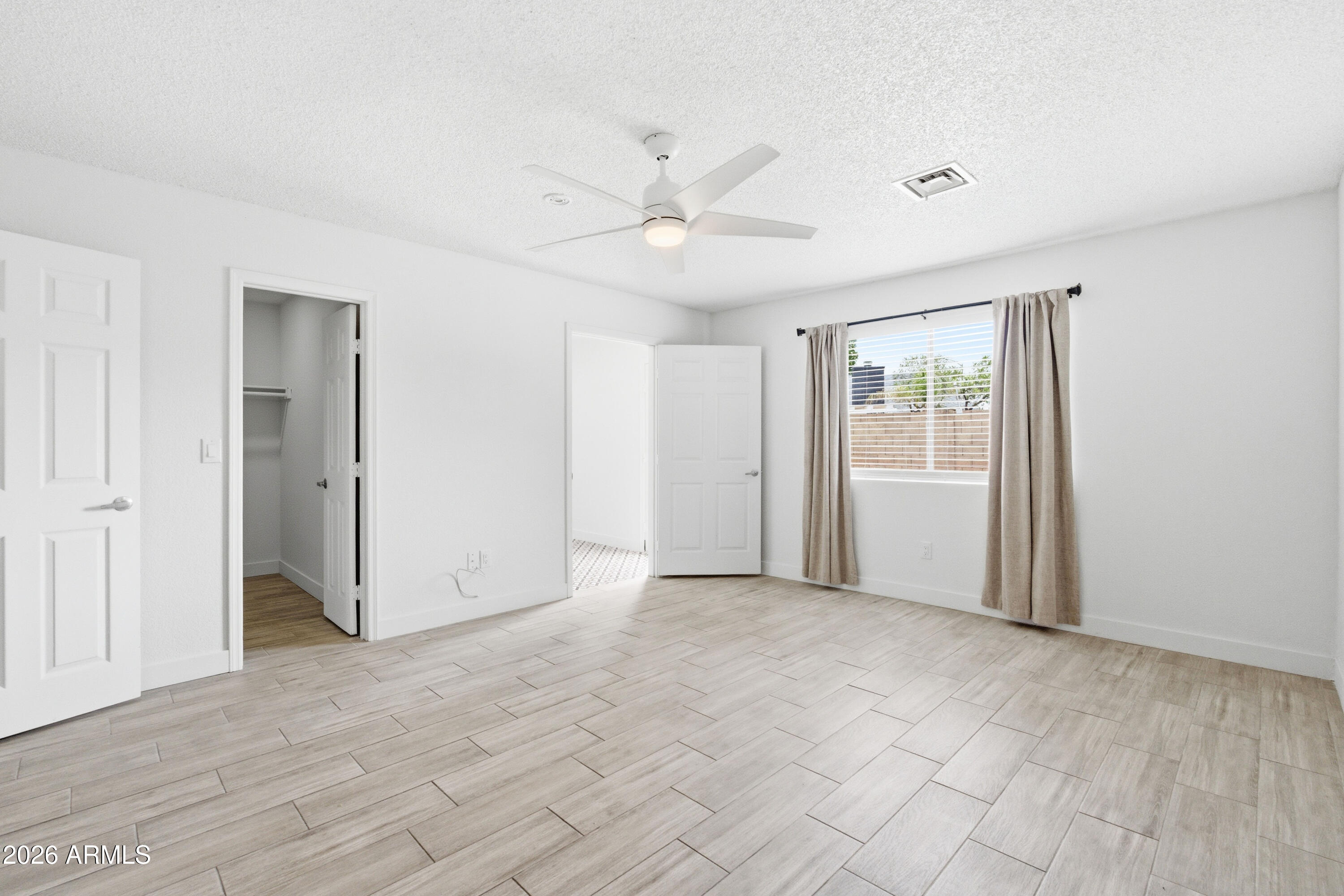 STONEYBROOK - Residential