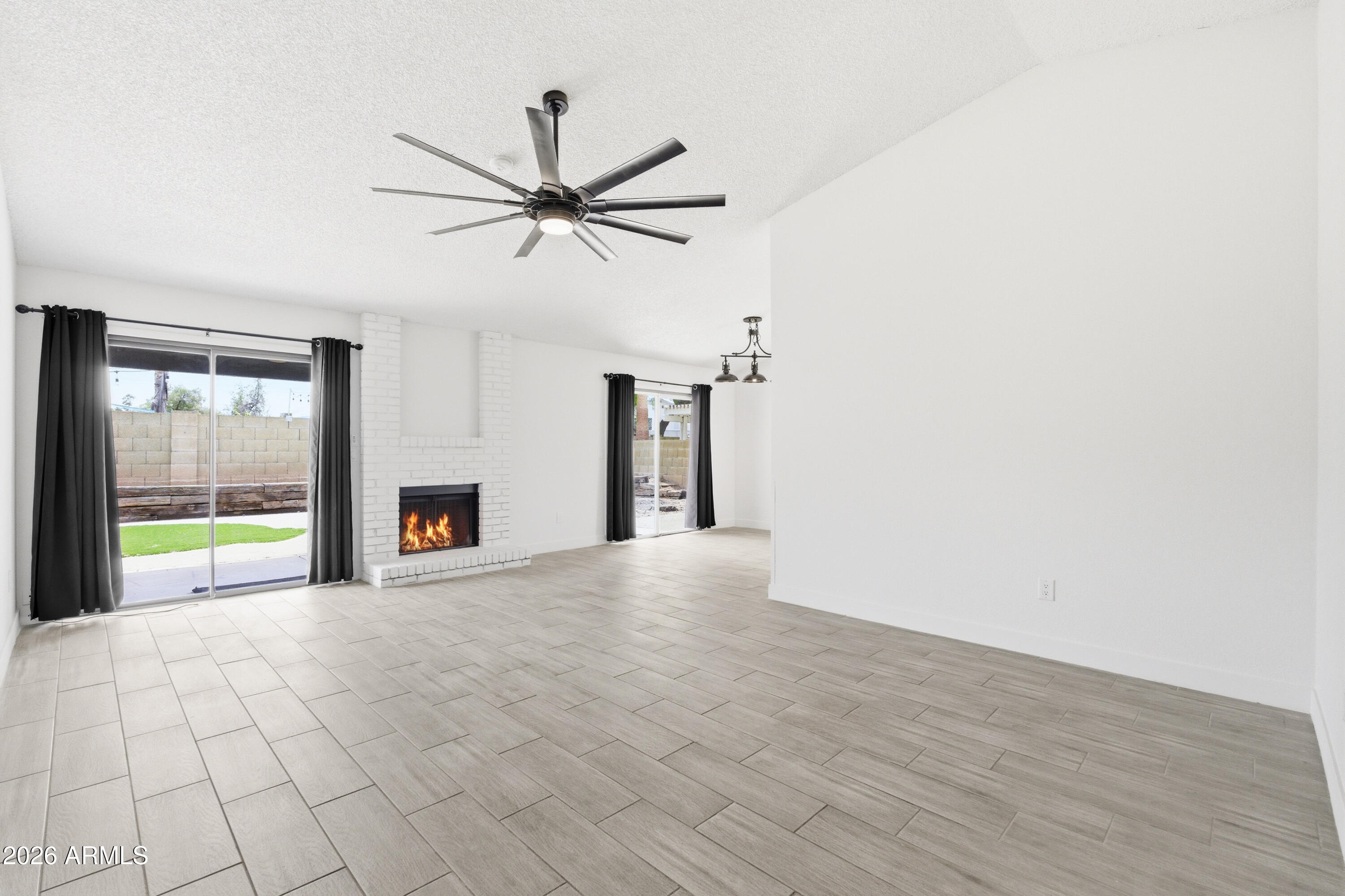 STONEYBROOK - Residential