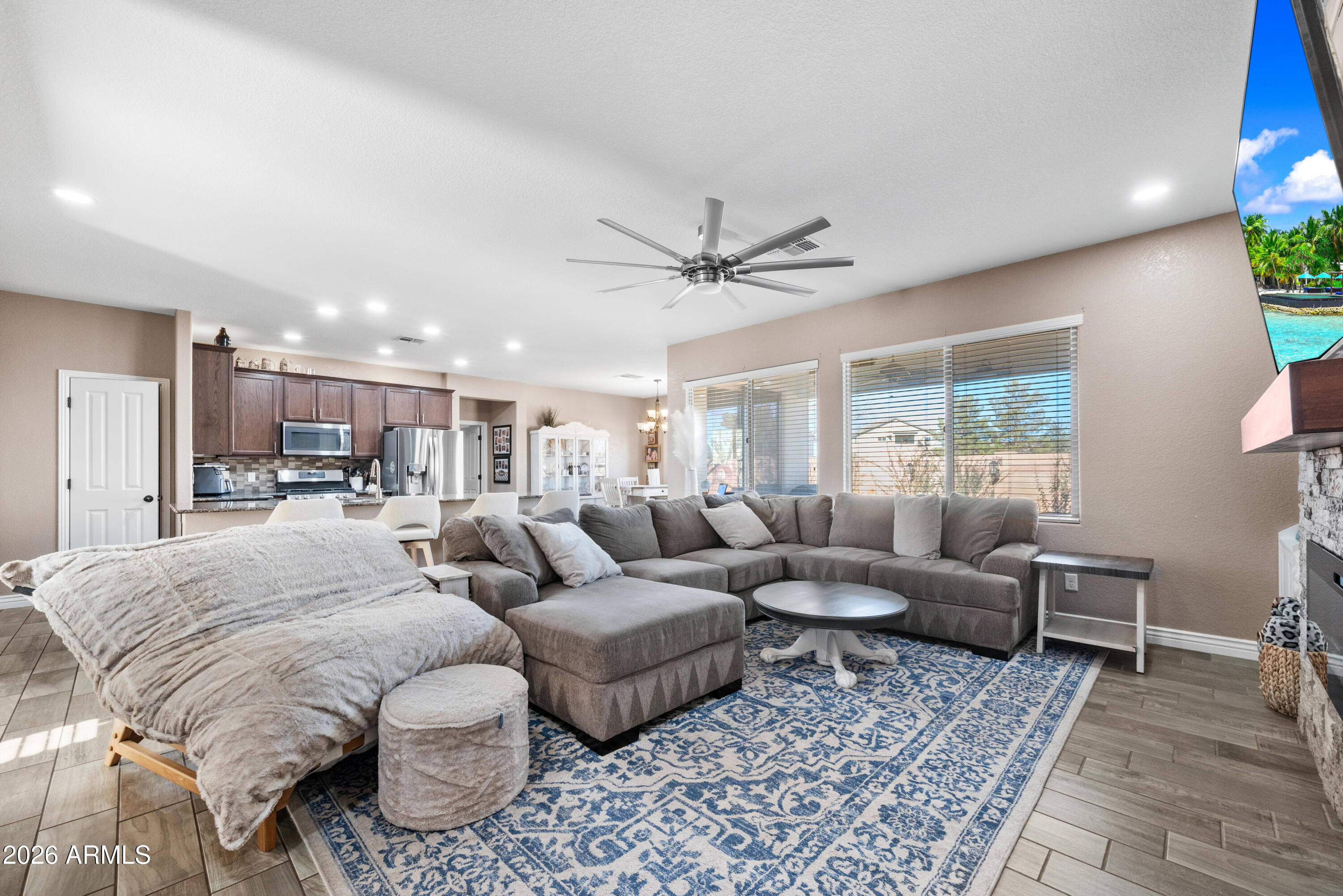 ESTATES AT HOLIDAY - Residential