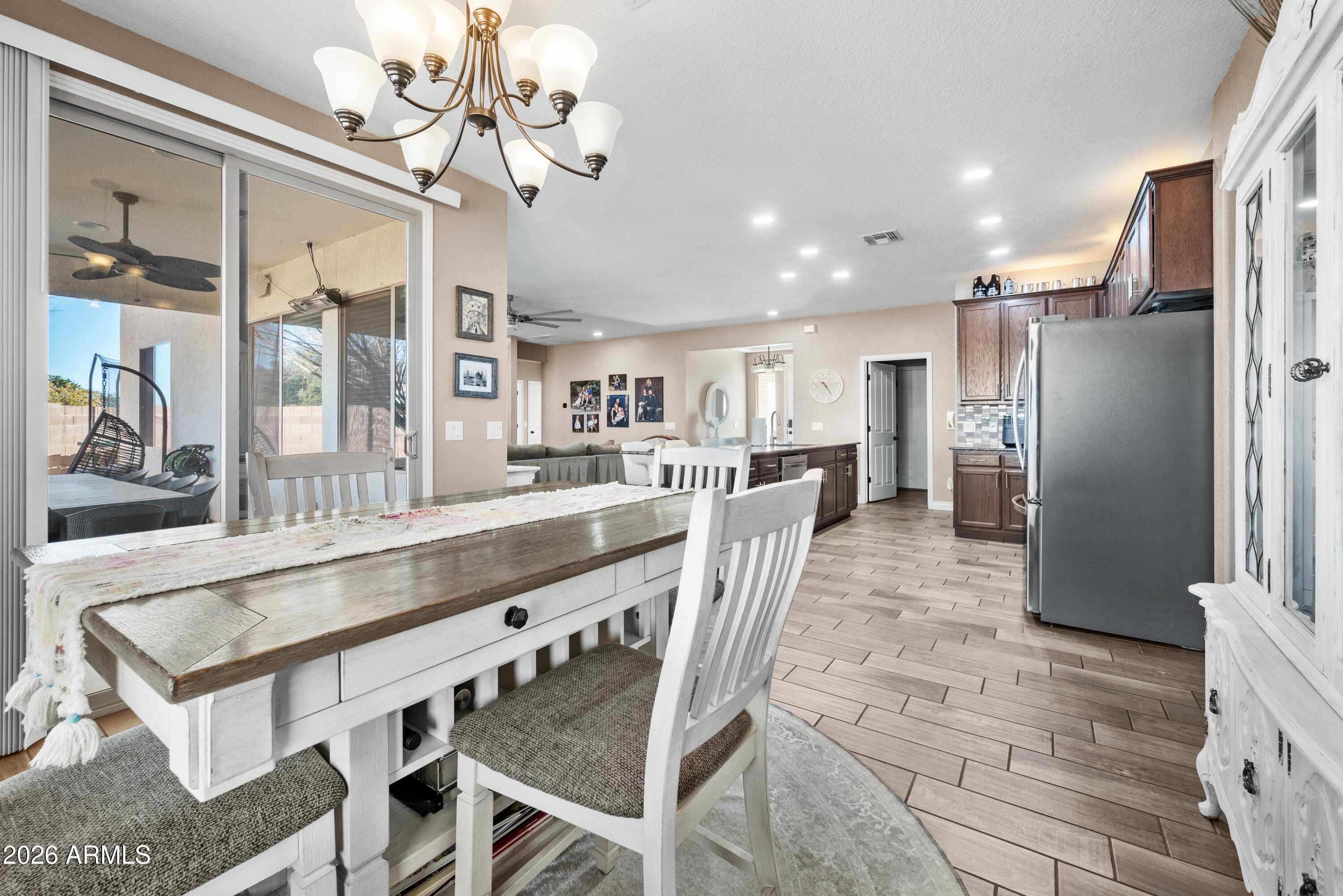 ESTATES AT HOLIDAY - Residential