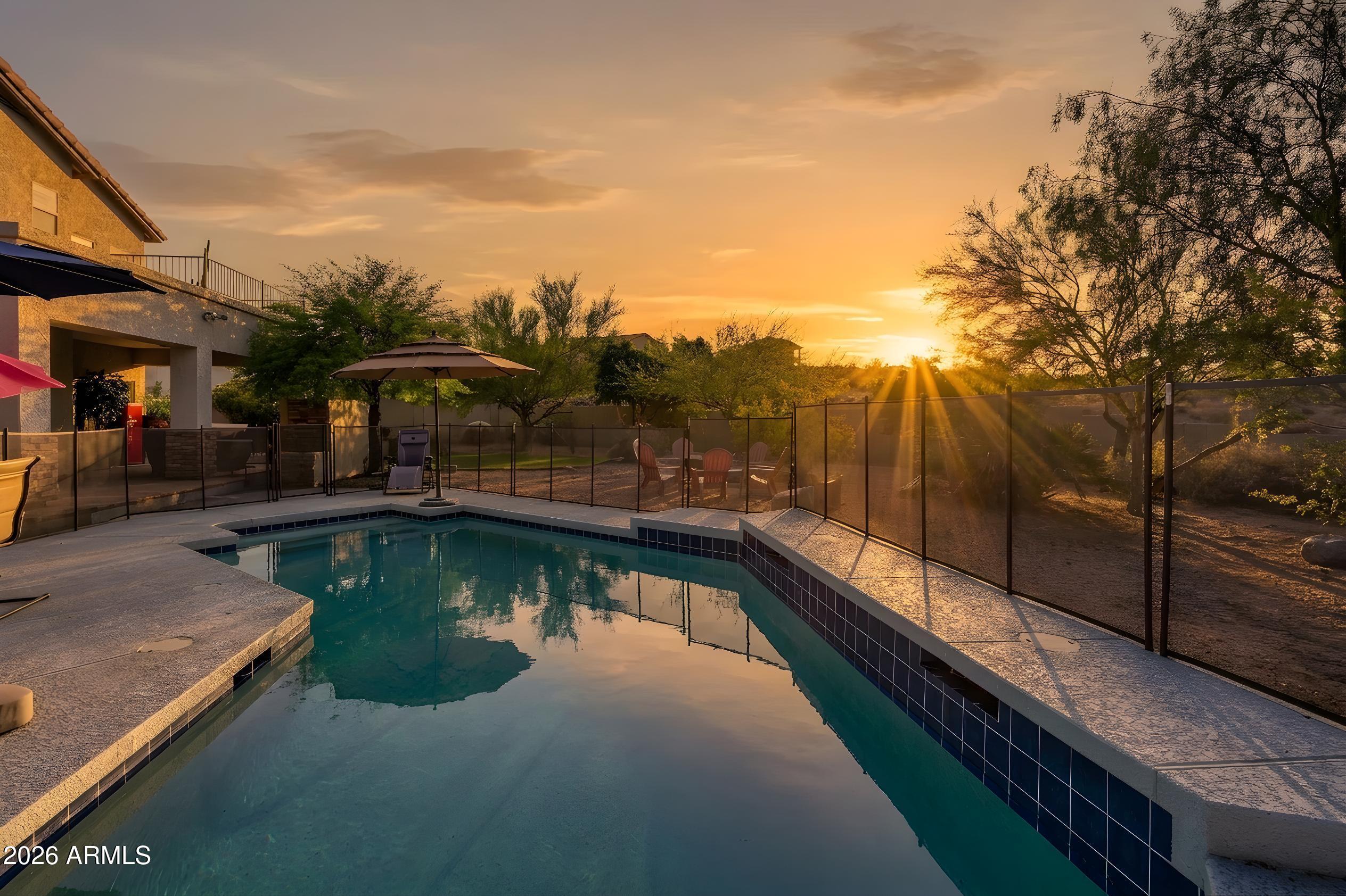 CRESLEIGH AT THE POINTE - Residential