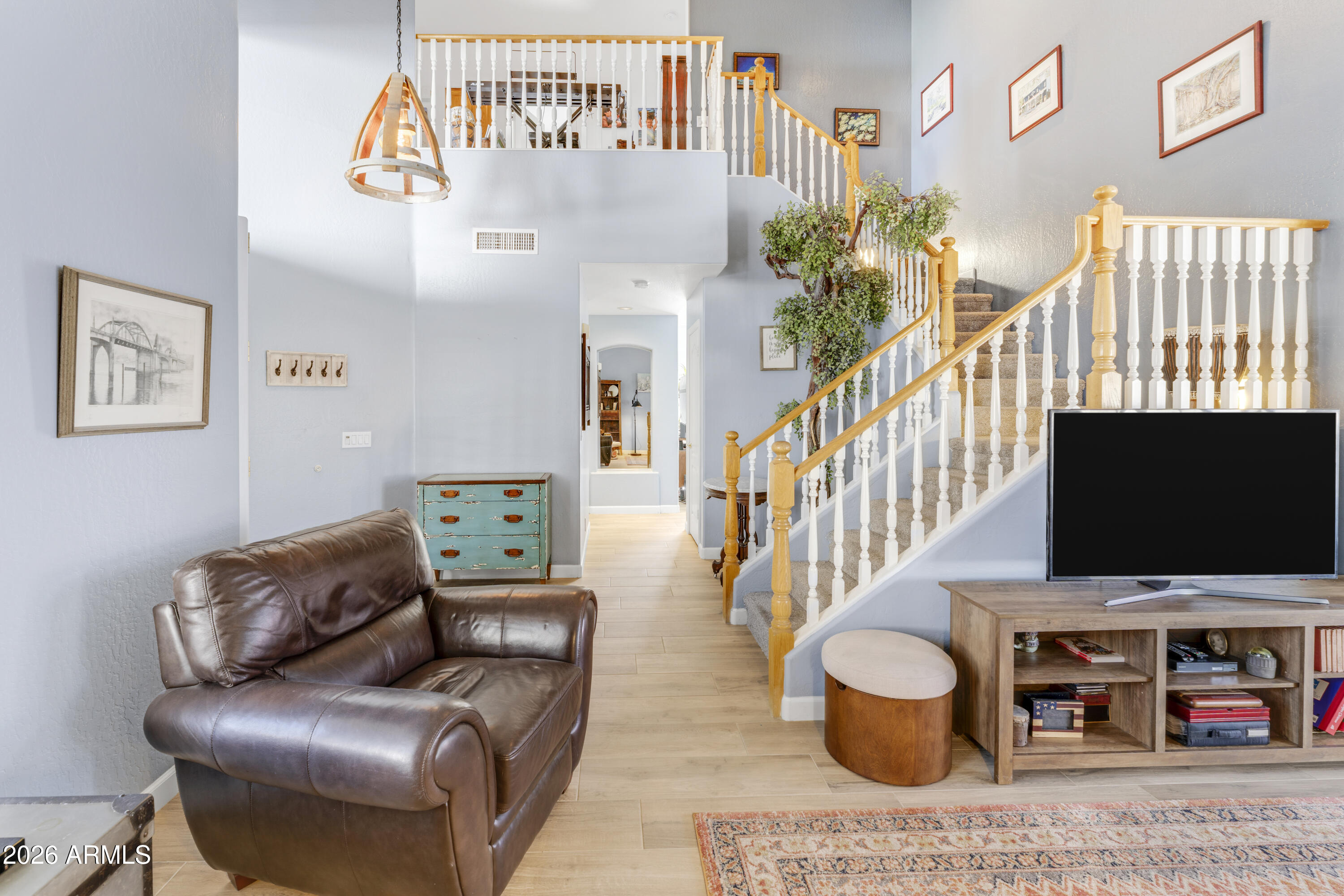 CRESLEIGH AT THE POINTE - Residential