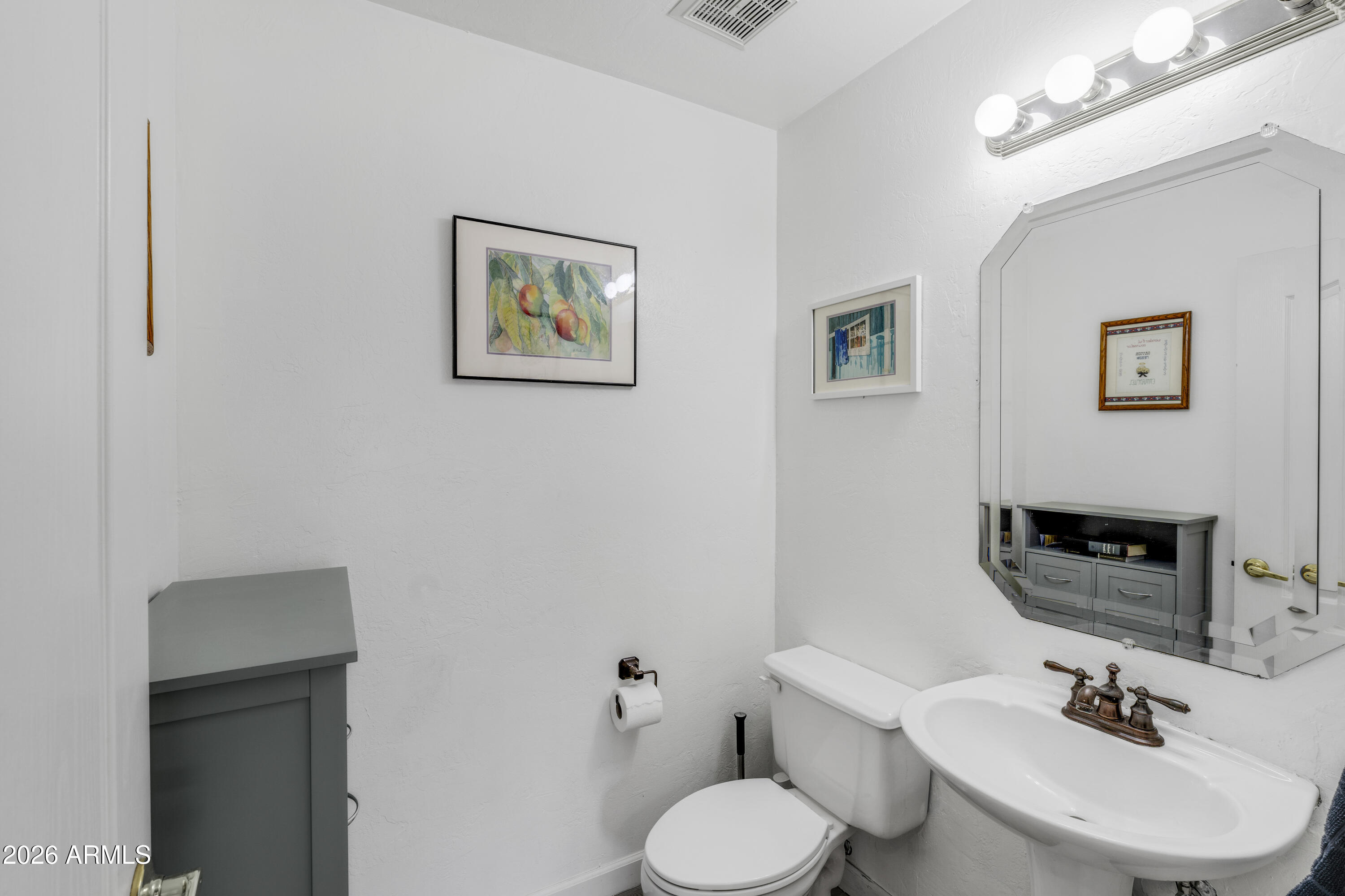 CRESLEIGH AT THE POINTE - Residential