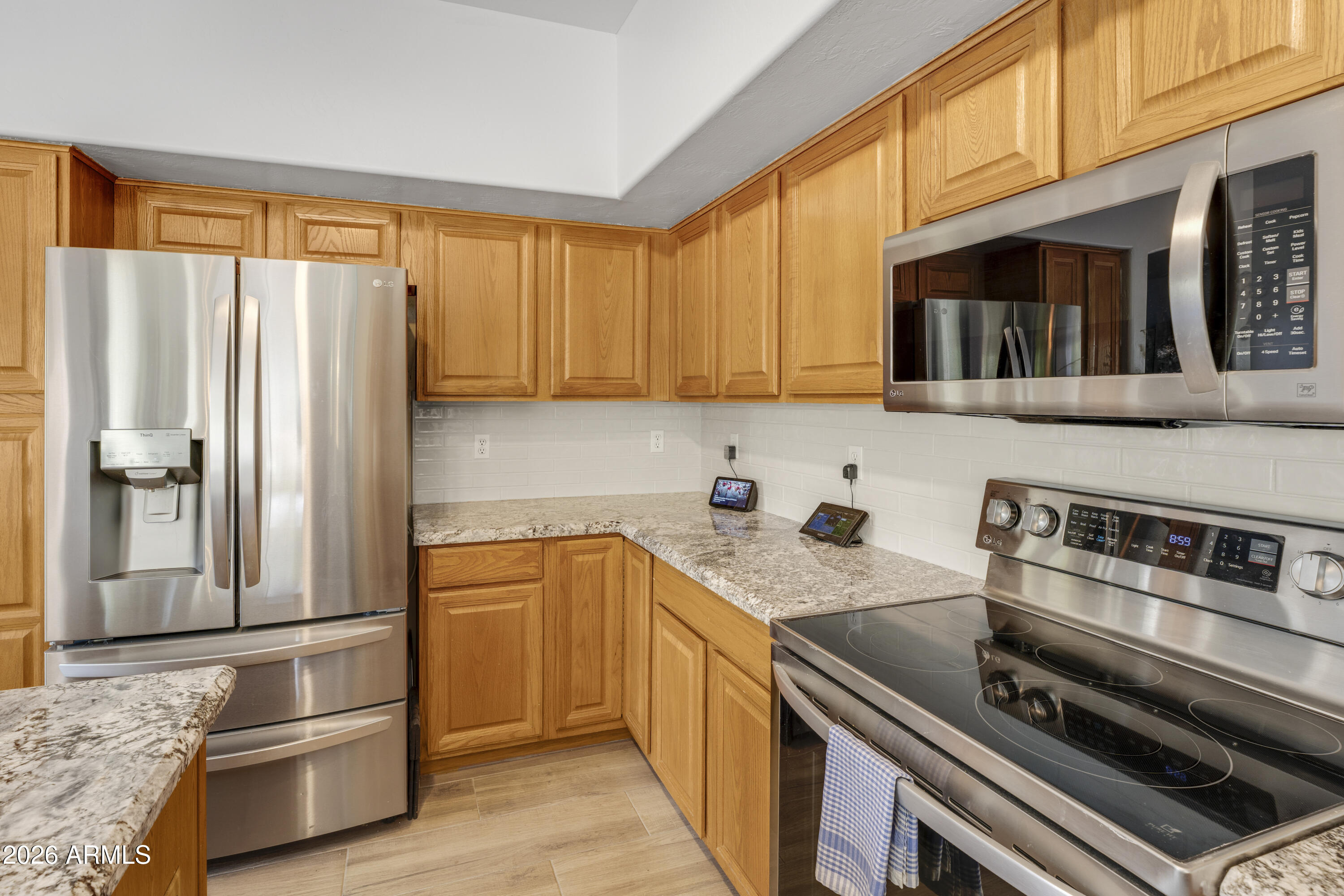 CRESLEIGH AT THE POINTE - Residential