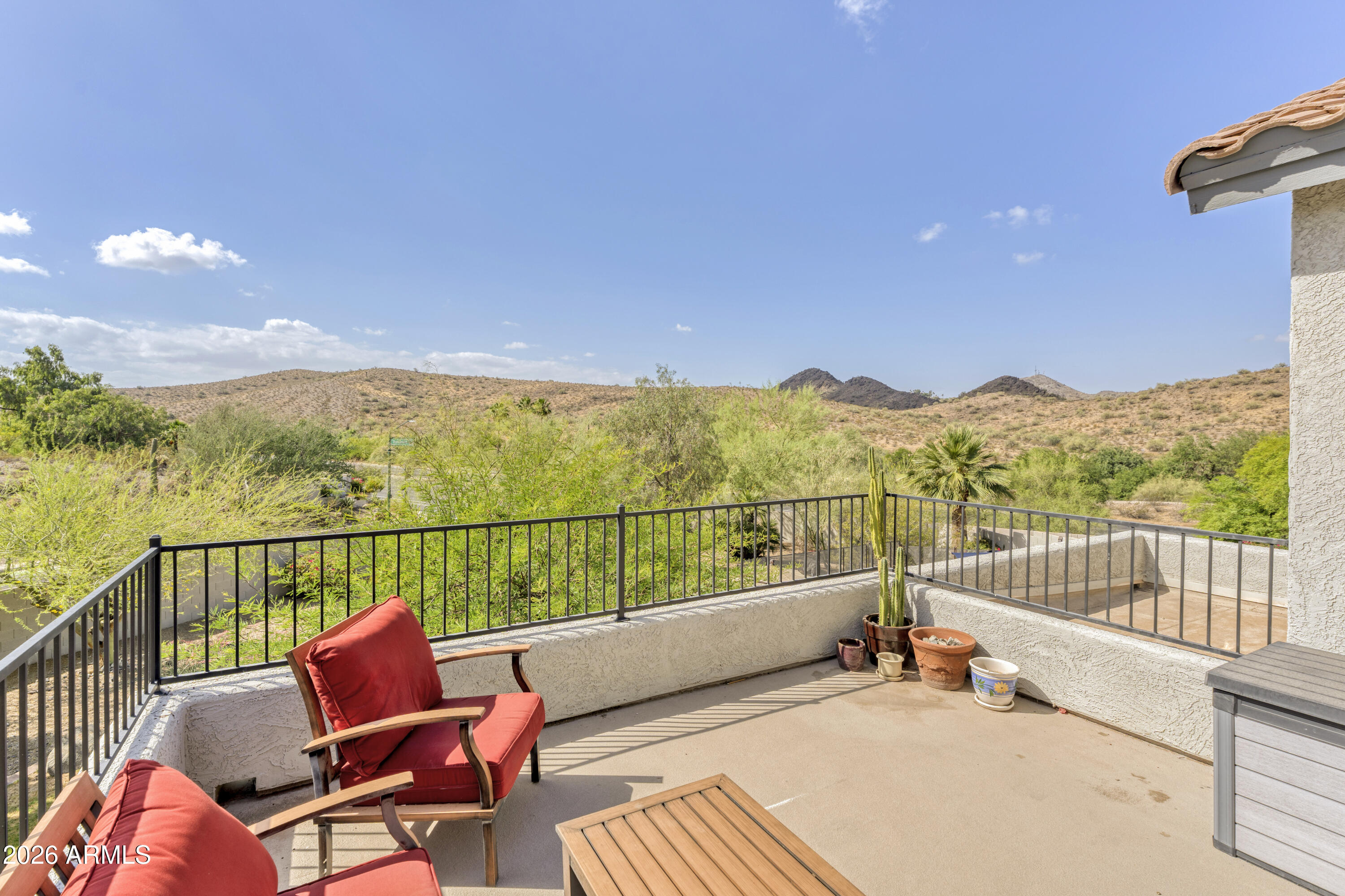 CRESLEIGH AT THE POINTE - Residential