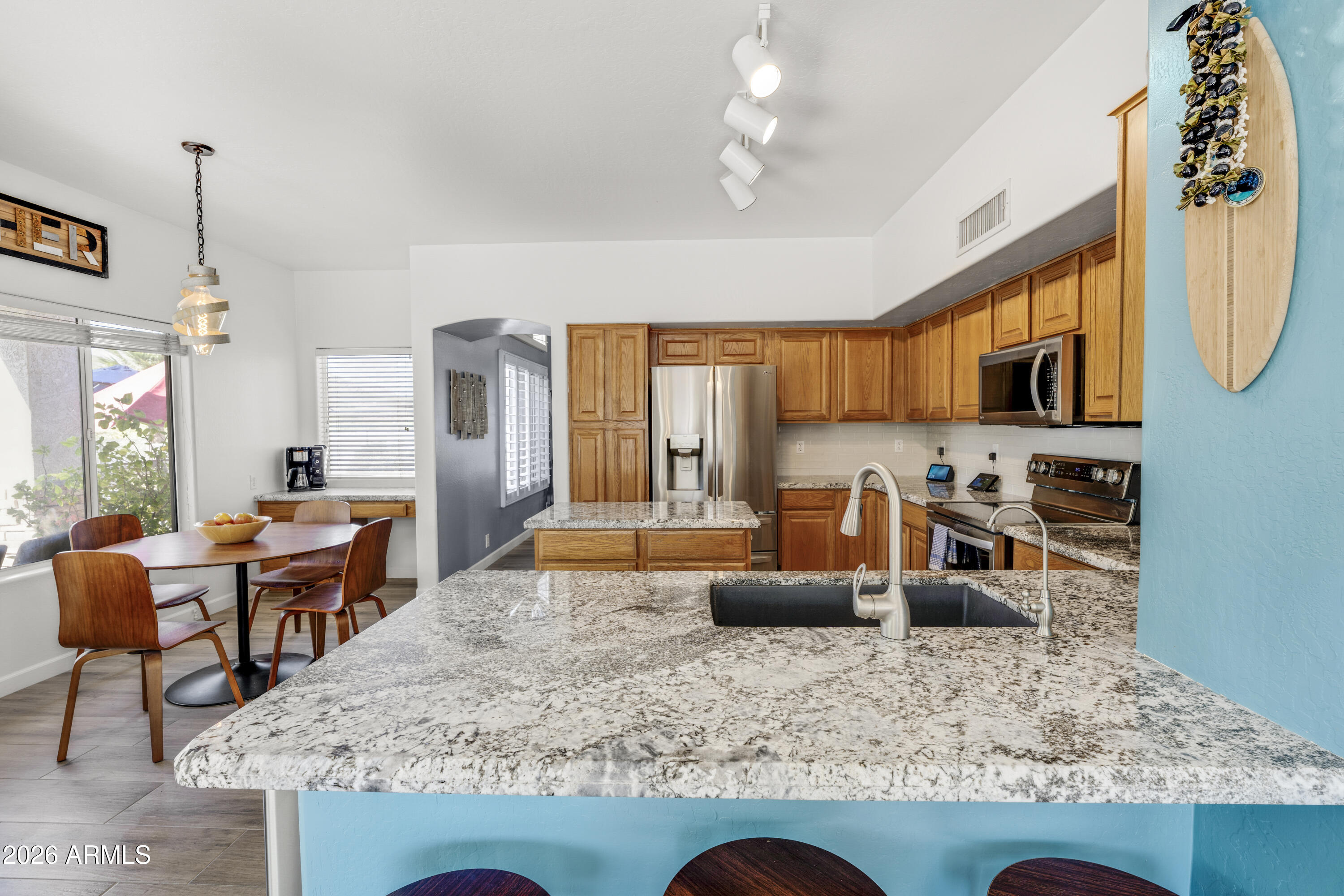 CRESLEIGH AT THE POINTE - Residential