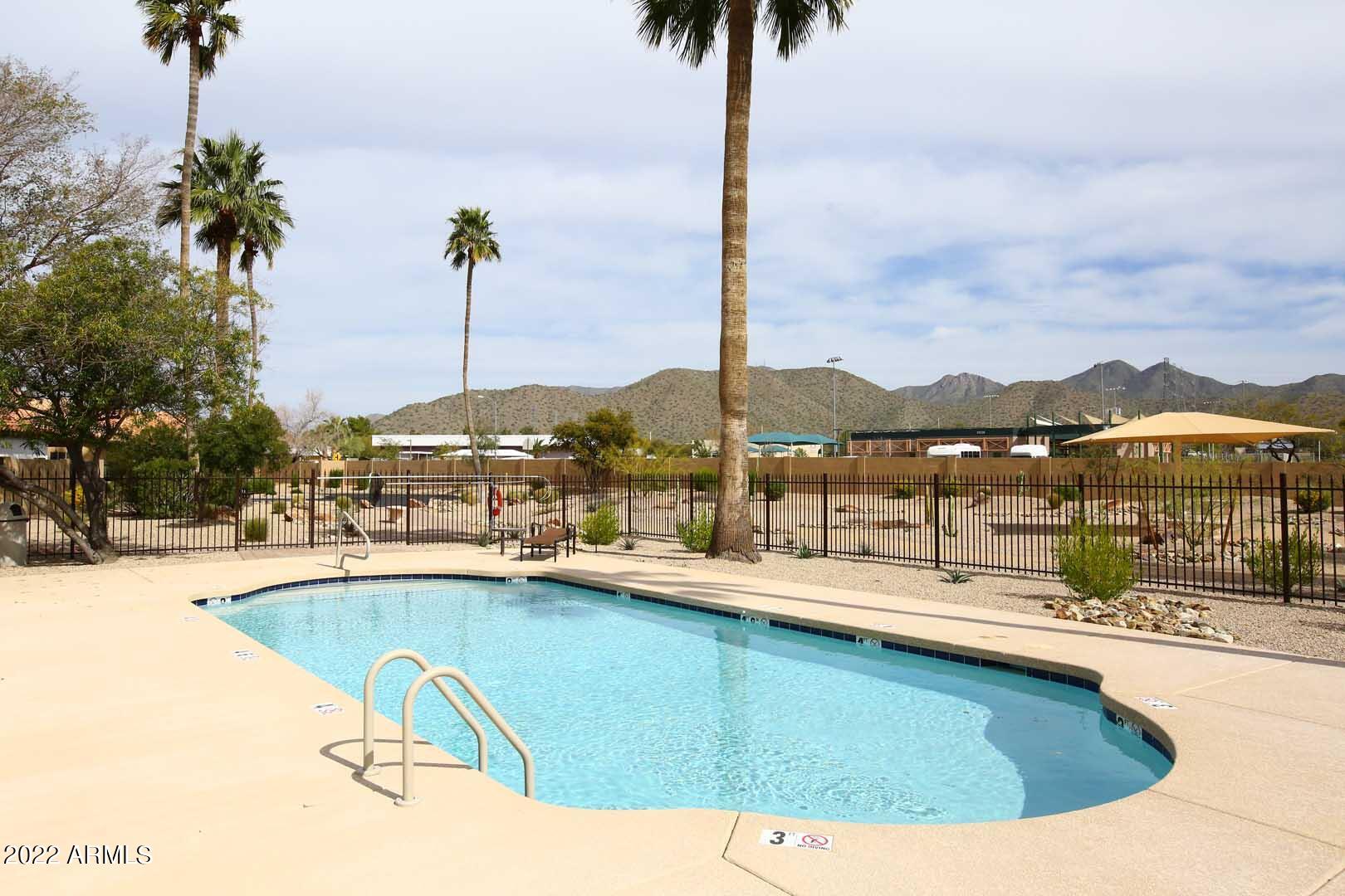 VILLA DE CHOLLA AMD - Residential