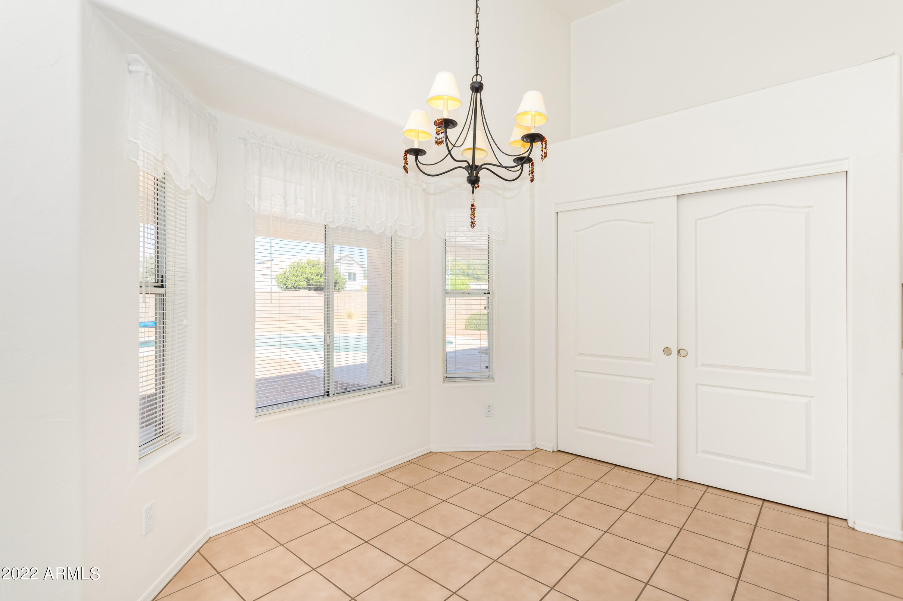 SUMMIT RIDGE - Residential