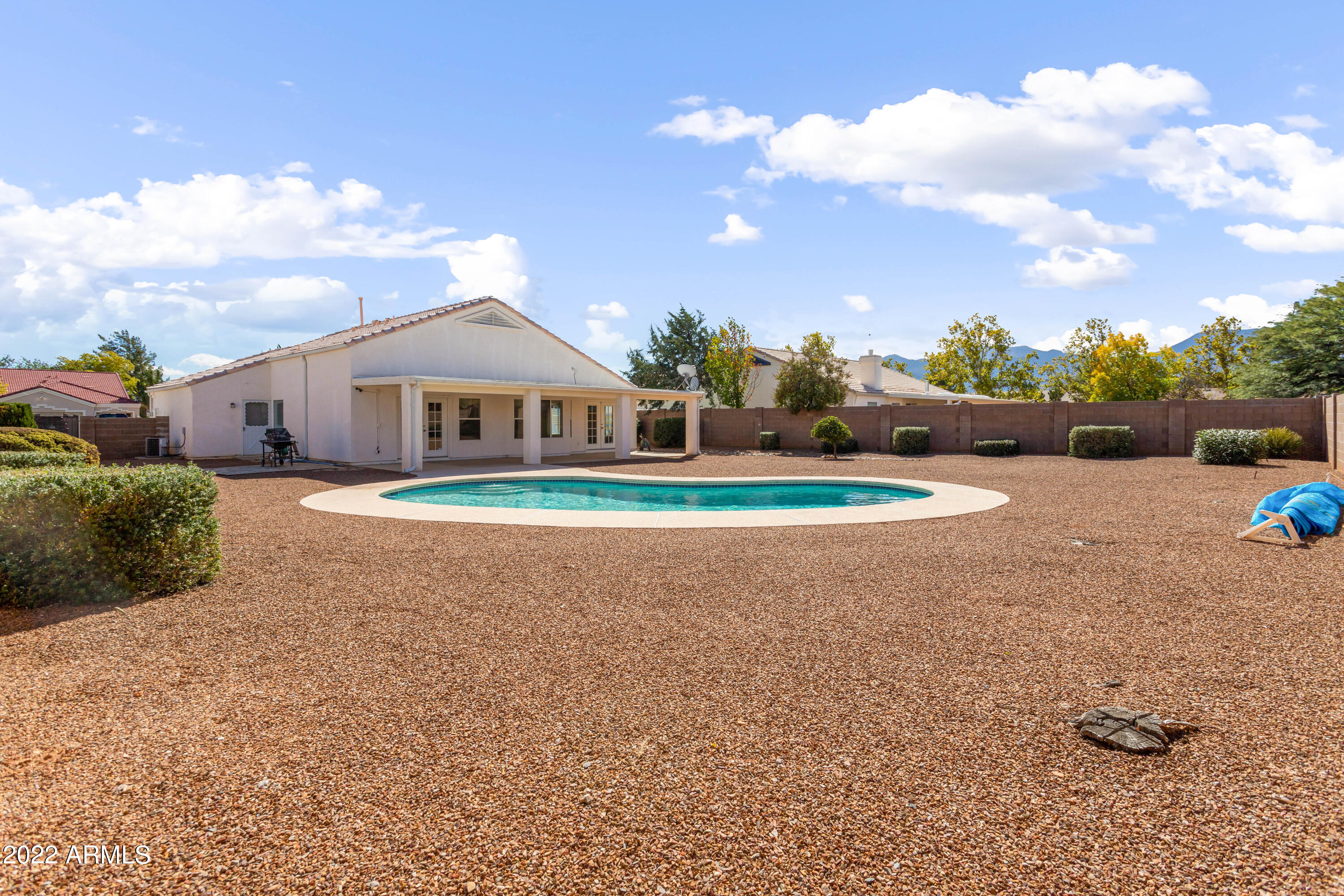 SUMMIT RIDGE - Residential