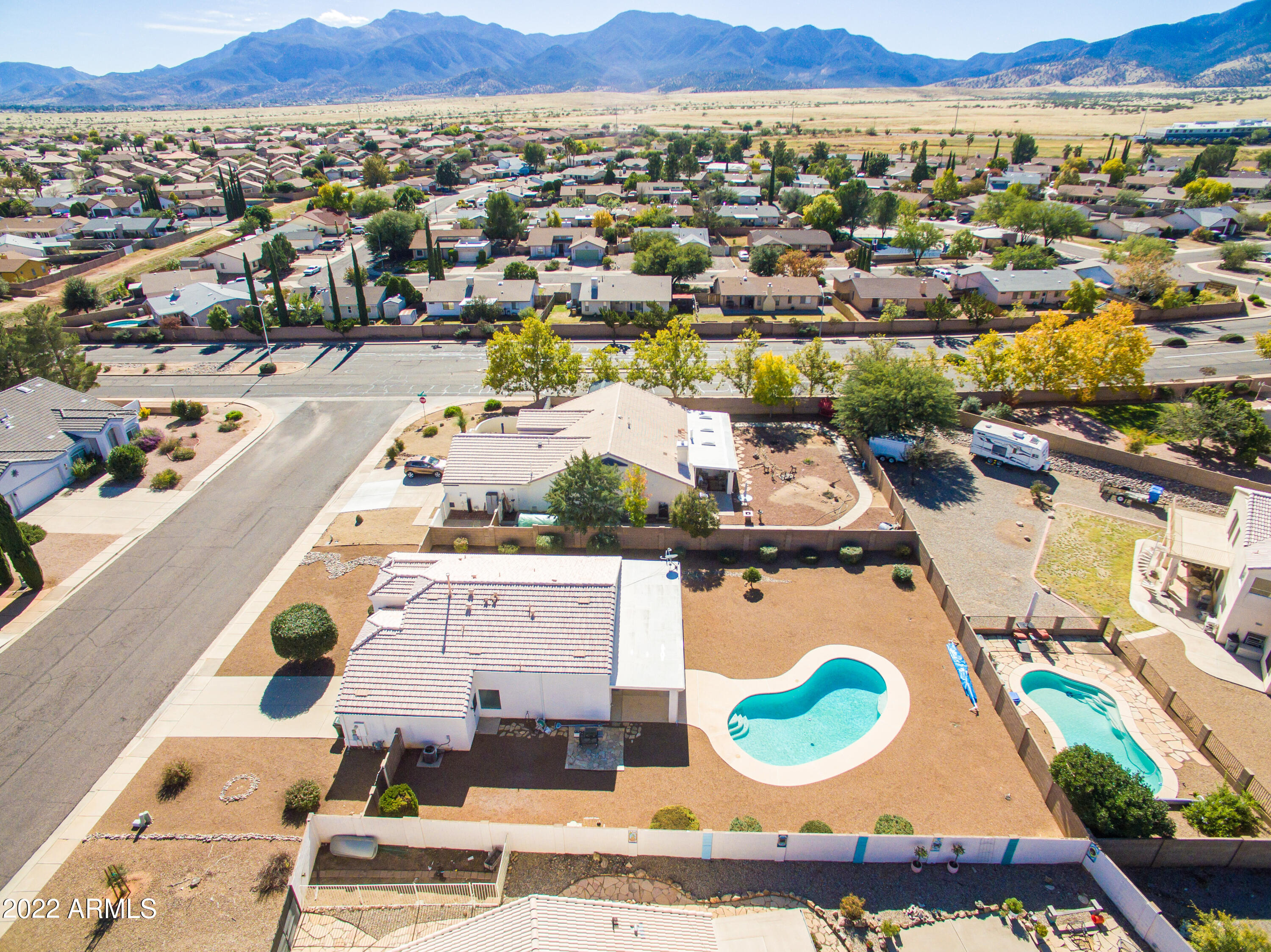 SUMMIT RIDGE - Residential